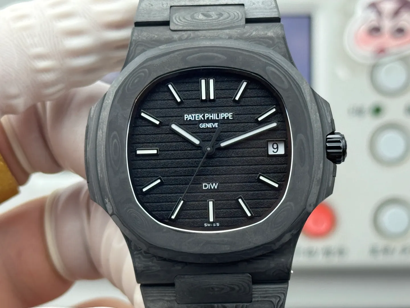 PP Nautilus 5711 DIW Carbon DIWF 1:1 Best Edition Black Dial On Carbon Bracelet DD324 23 d0ae03bb1fc3478 阿默表行AmoWatch