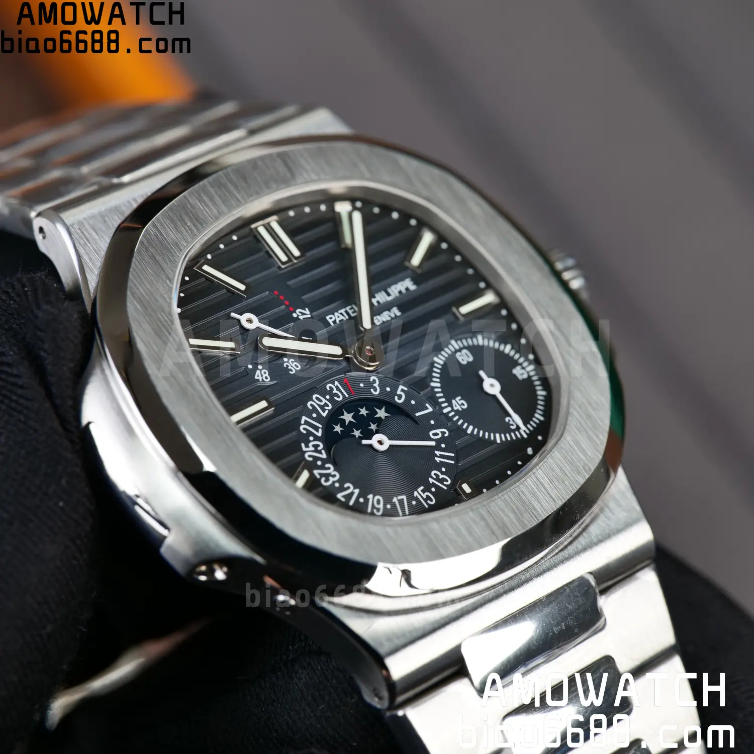 Patek Philippe Nautilus 5712 SS UMI Factory 1:1 Best Edition Blue Dial on SS Bracelet Free spring 89 d7a0b5ed8e8dc14 AMO Watch