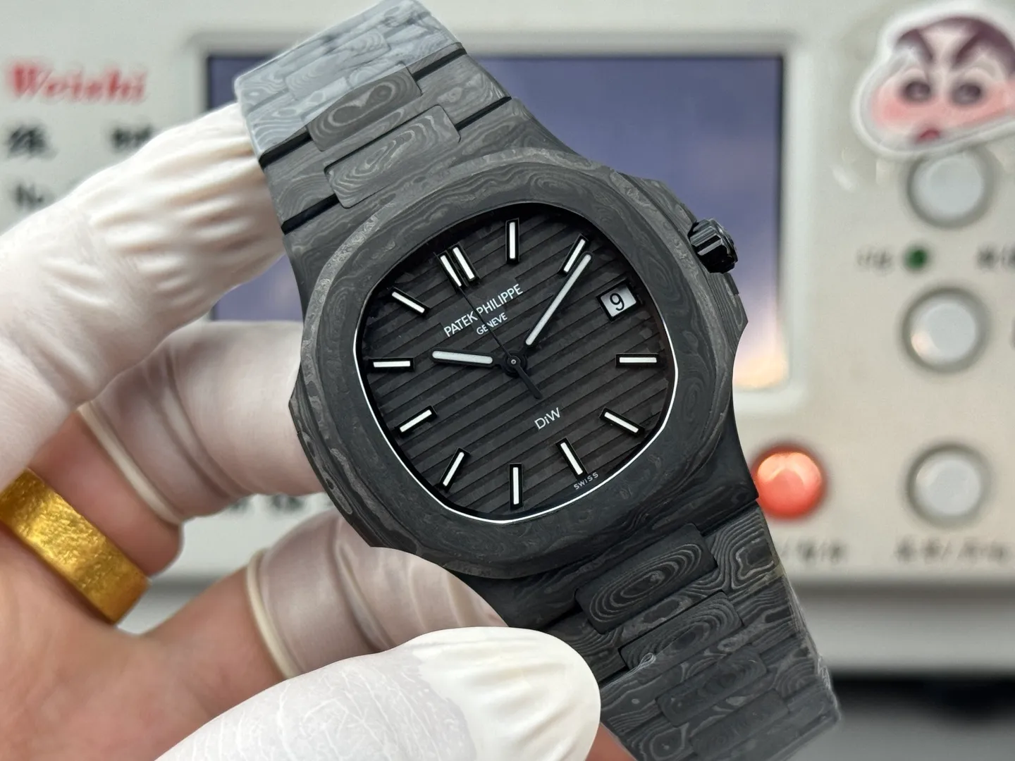 PP Nautilus 5711 DIW Carbon DIWF 1:1 Best Edition Carbon Black Dial On Carbon Bracelet DD324 20 de0dc9d7bcac103 阿默表行AmoWatch