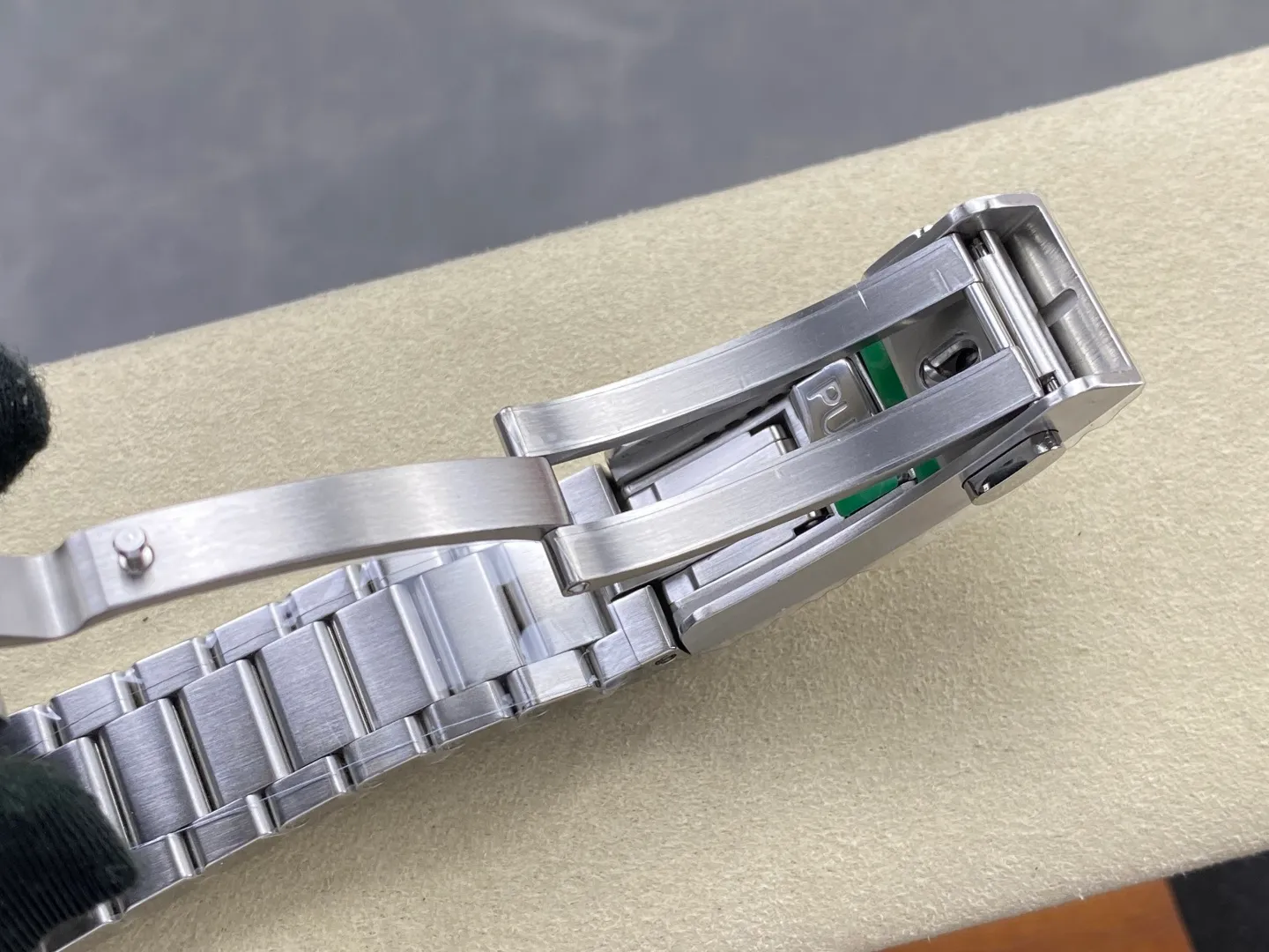 Omega Planet Ocean 600M SS Orange VSF 1:1 Best Edition on SS Bracelet VS8912 33 e6ededc167d6391 AMO Watch