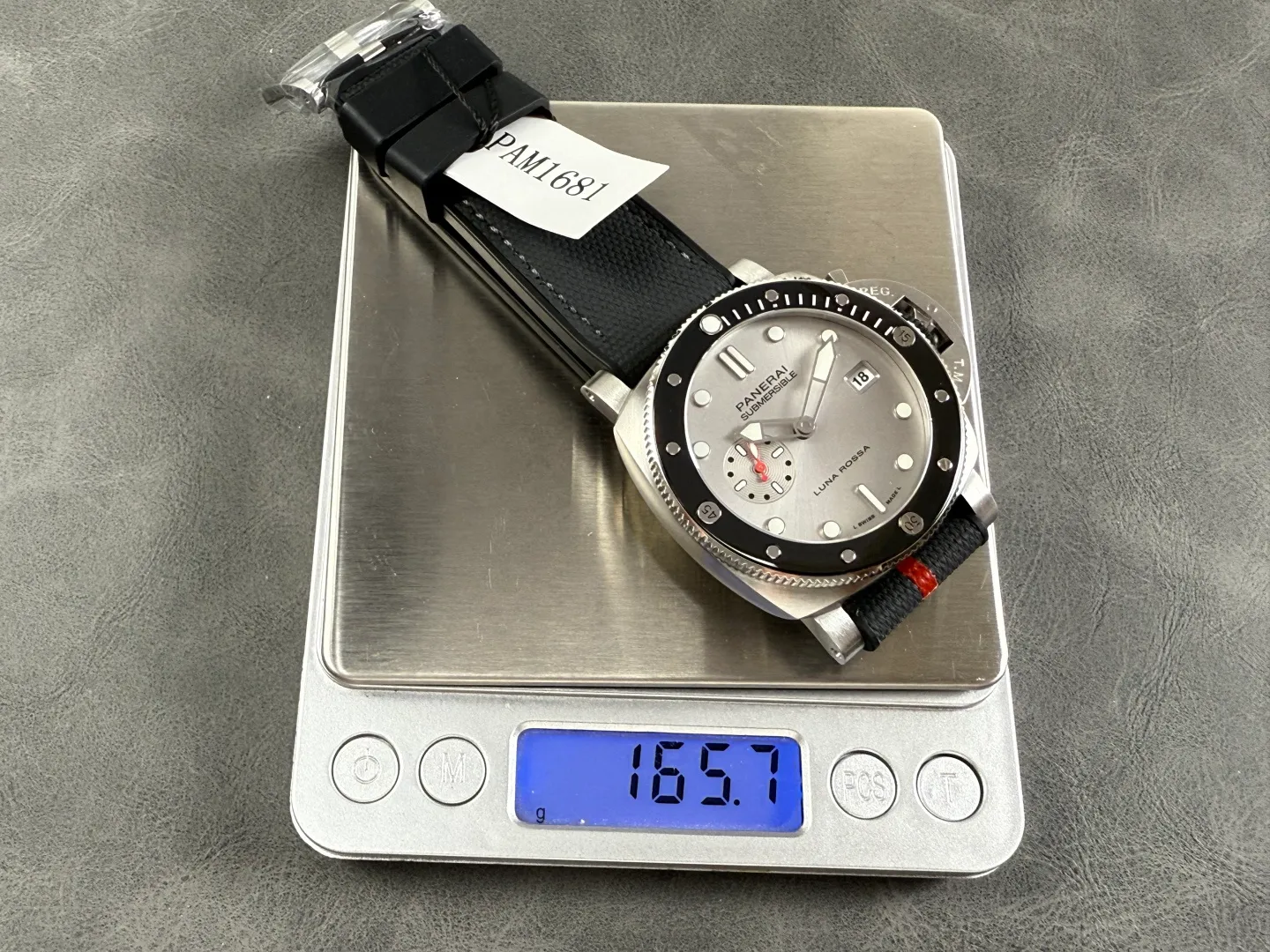Panerai PAM1681 44mm Luna Rossa Submersible VSF 1:1 Best Edition On Gray Fabric Strap P900 35 eaabe1b12fdae67 AMO Watch