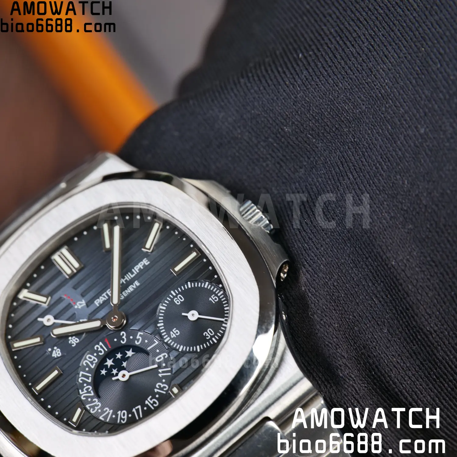 Patek Philippe Nautilus 5712 SS UMI Factory 1:1 Best Edition Blue Dial on SS Bracelet Free spring 99 ee240616831a5b7 AMO Watch