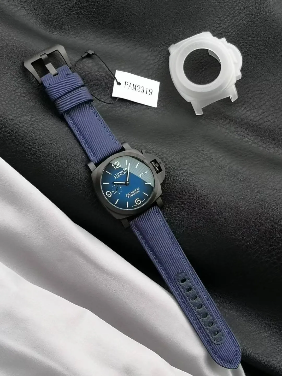 Panerai PAM2319 44mm DLC VSF 1:1 Best Edition Blue Ombre Dial on Blue Nylon Strap Asian P900 23 ef2fba618c81739 AMO Watch