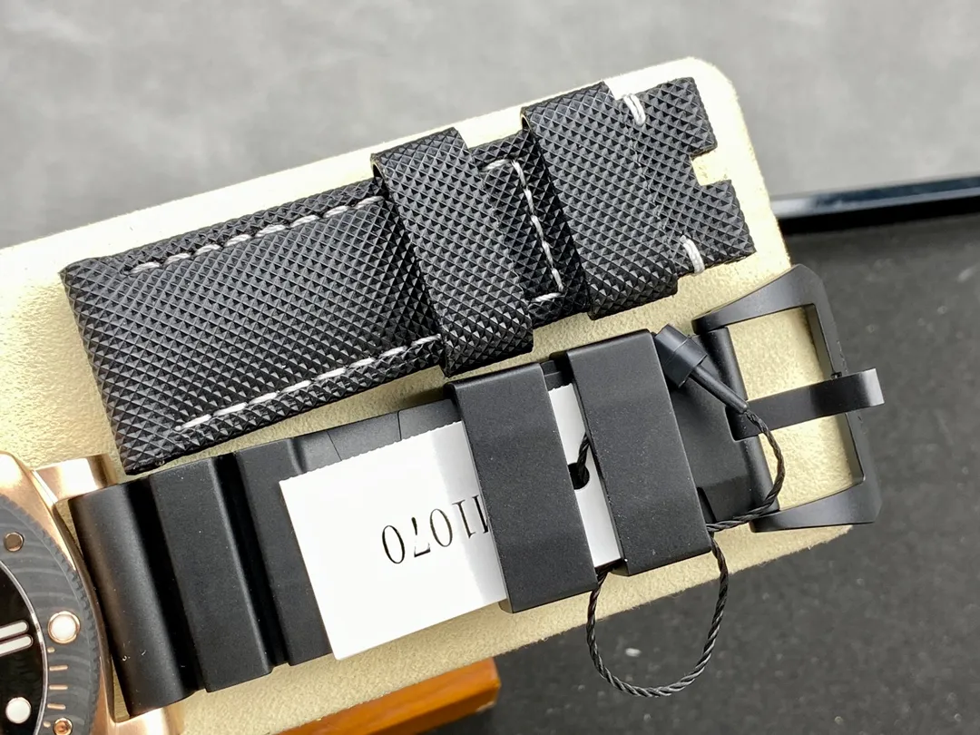 Panerai PAM1070 W VSF 1:1 Best Edition Black Dial on Black Rubber Strap P900 26 f3261dbbaf1e91d AMO Watch