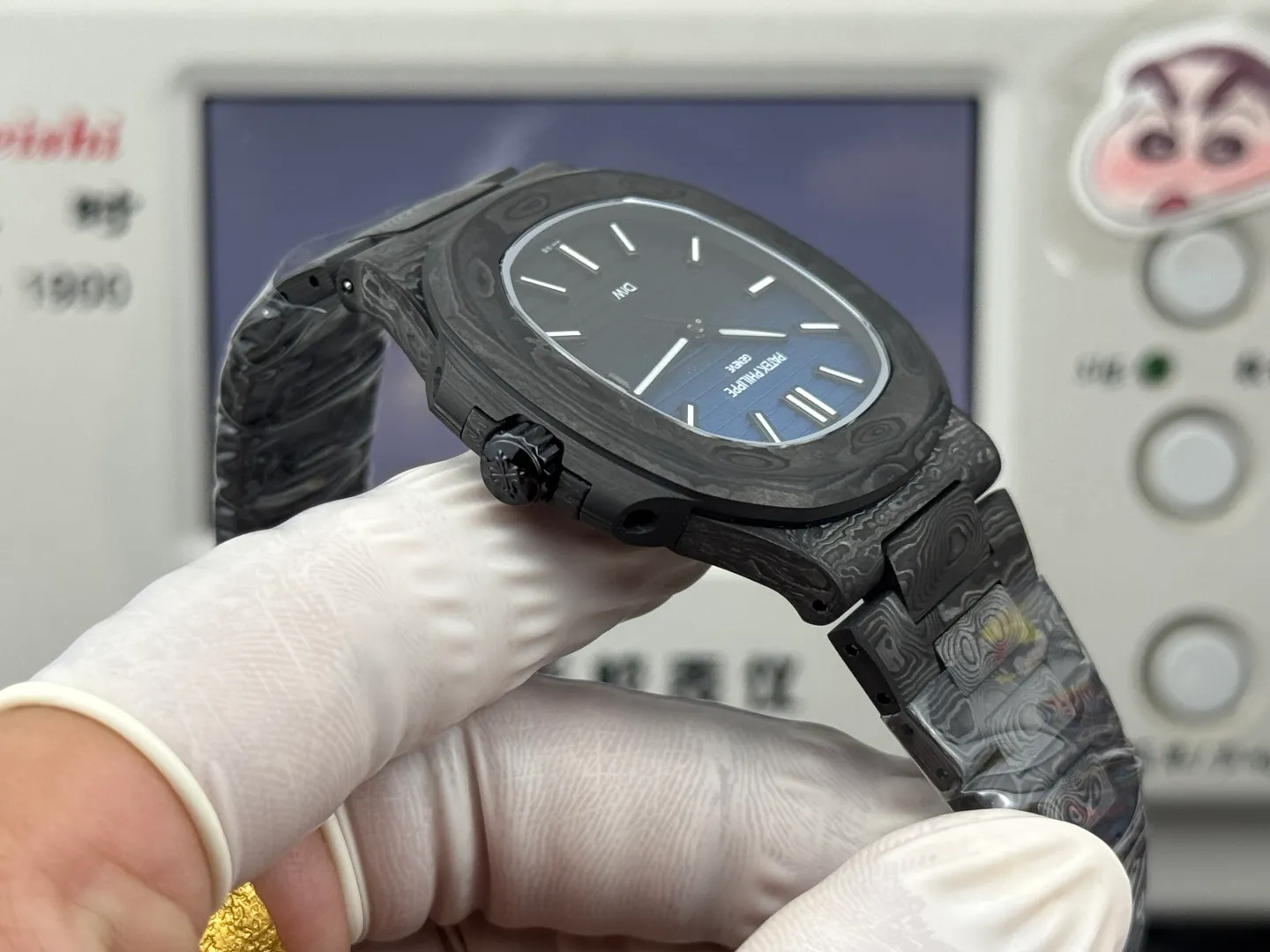 PP Nautilus 5711 DIW Carbon DIWF 1:1 Best Edition Blue/Black Dial On Carbon Bracelet DD324 25 feca2d18e047f79 阿默表行AmoWatch