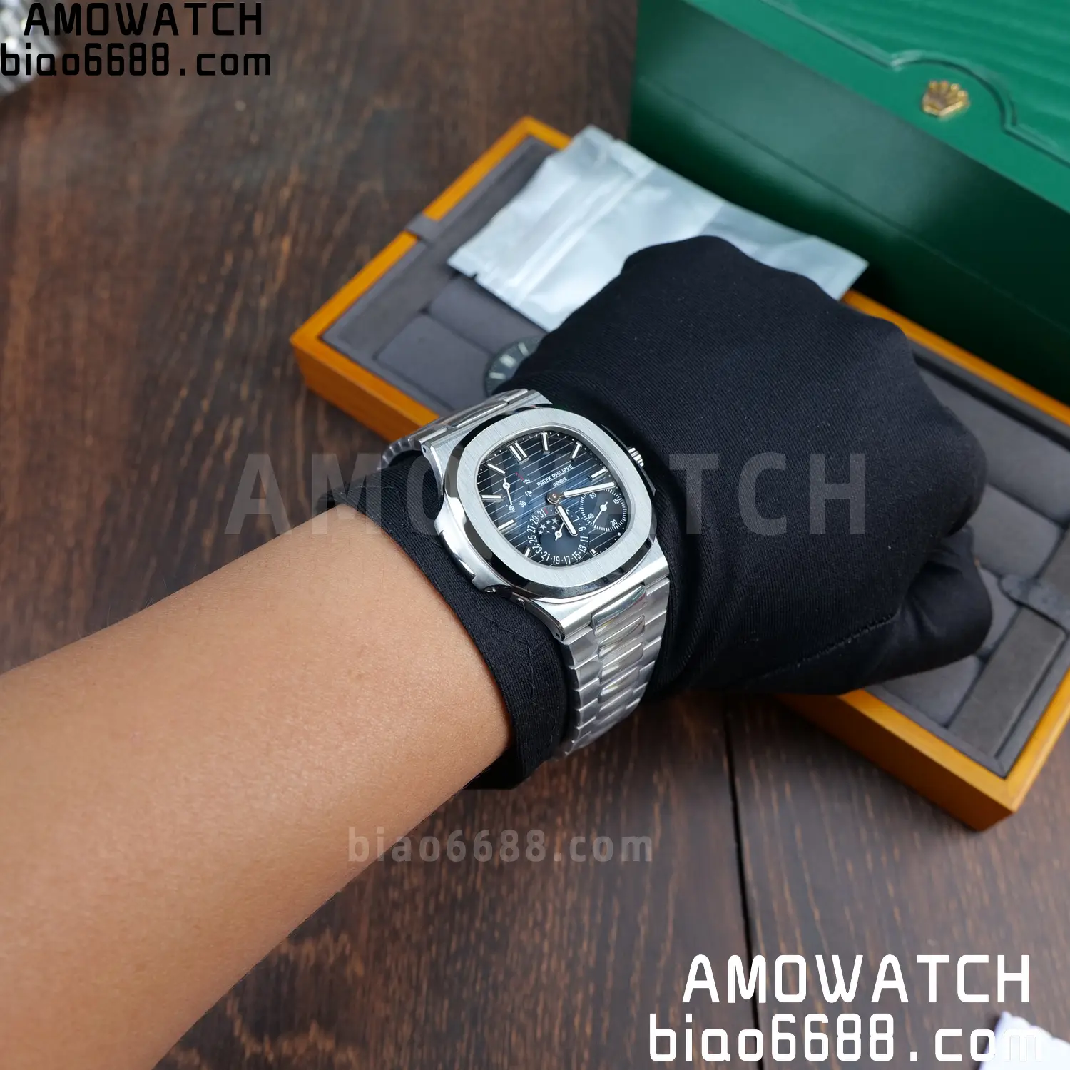 Custom Made Patek Philippe Nautilus 5712 SS UMI 156 0d88e6fe55c5f95 AMO Watch