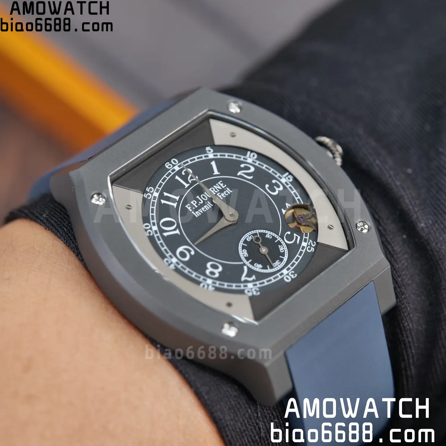 FPJ F.P.Journe Elegante PVD FJ Factory Best Edition Black Dial on Blue Rubber Strap Quartz V2 140 527e5226cb843c9 AMO Watch