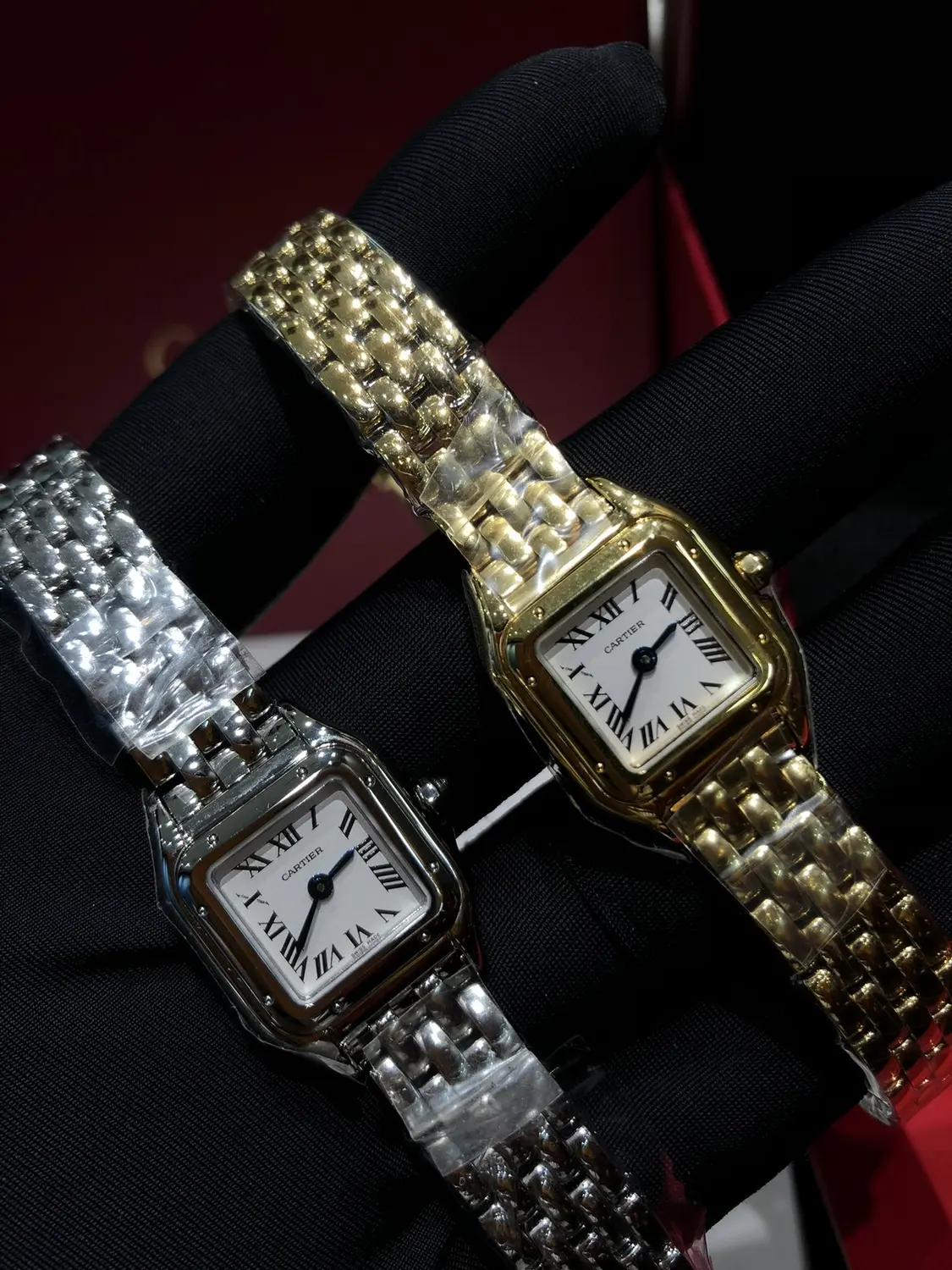 Panthère de Cartier Mini 19mm WGPN0048 BBA 1:1 Best Edition YG White Dial on YG Bracelet Swiss Quartz 9 6256bebc7c1a9a8 AMO Watch