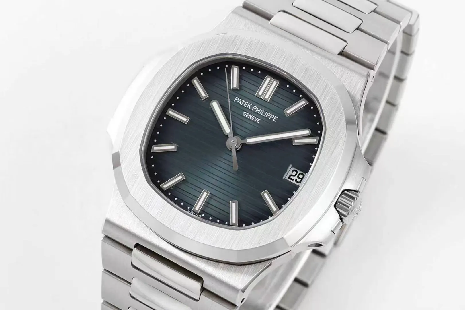 Nautilus 5711 DDF 1:1 Best Edition 2018 Blue Textured Dial on SS Bracelet DPB330 Super Clone V2 21 692b465986e494b AMO Watch