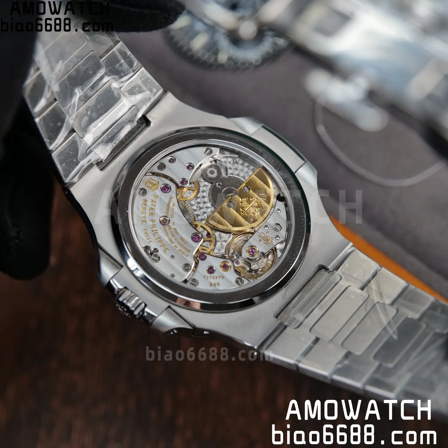 Custom Made Patek Philippe Nautilus 5712 SS UMI 144 696e5e5a78005d7 AMO Watch