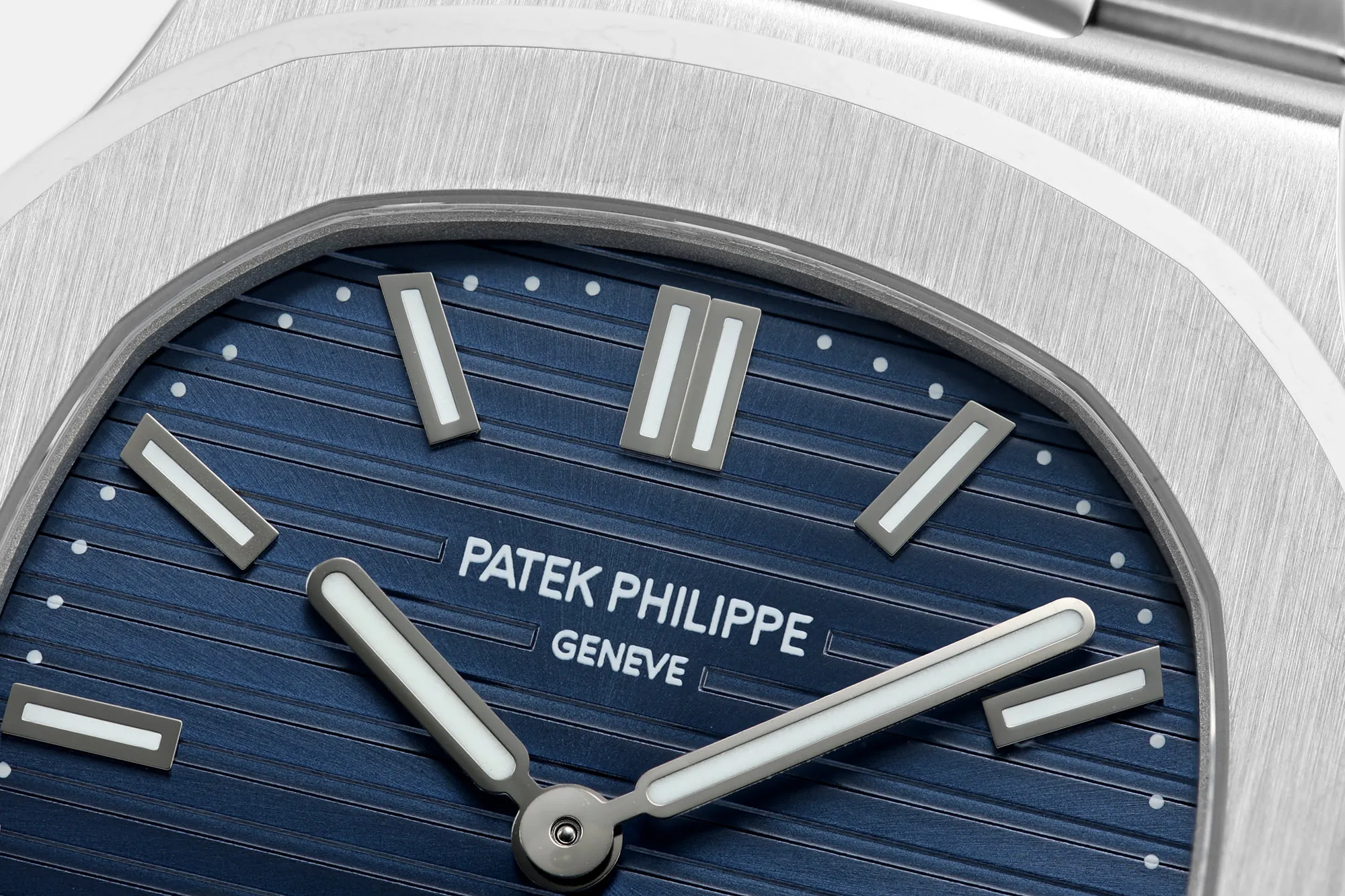 PP Nautilus 5810 PPF Best Edition Blue Dial on SS Bracelet A240 22 6a905e57c88869c AMO Watch