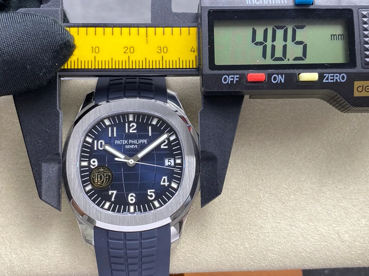 PP Aquanaut 5168G 42mm SS DDF 1:1 Best Edition Green Dial on Green Rubber Strap DPB330 Super Clone (Weighted) 51 9760e6d48932fb3 AMO Watch