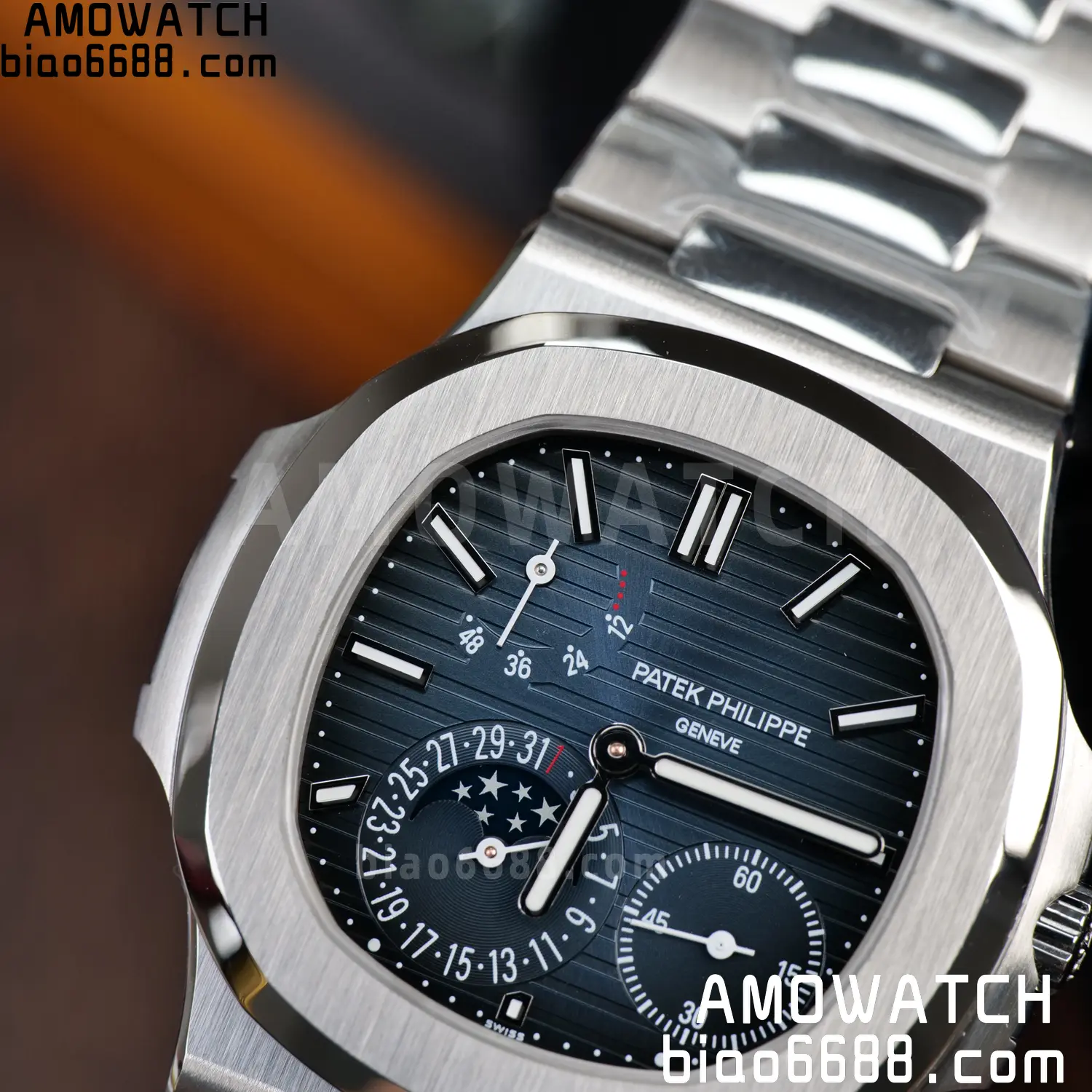 Custom Made Patek Philippe Nautilus 5712 SS UMI 136 a4de9f52e21fa79 AMO Watch