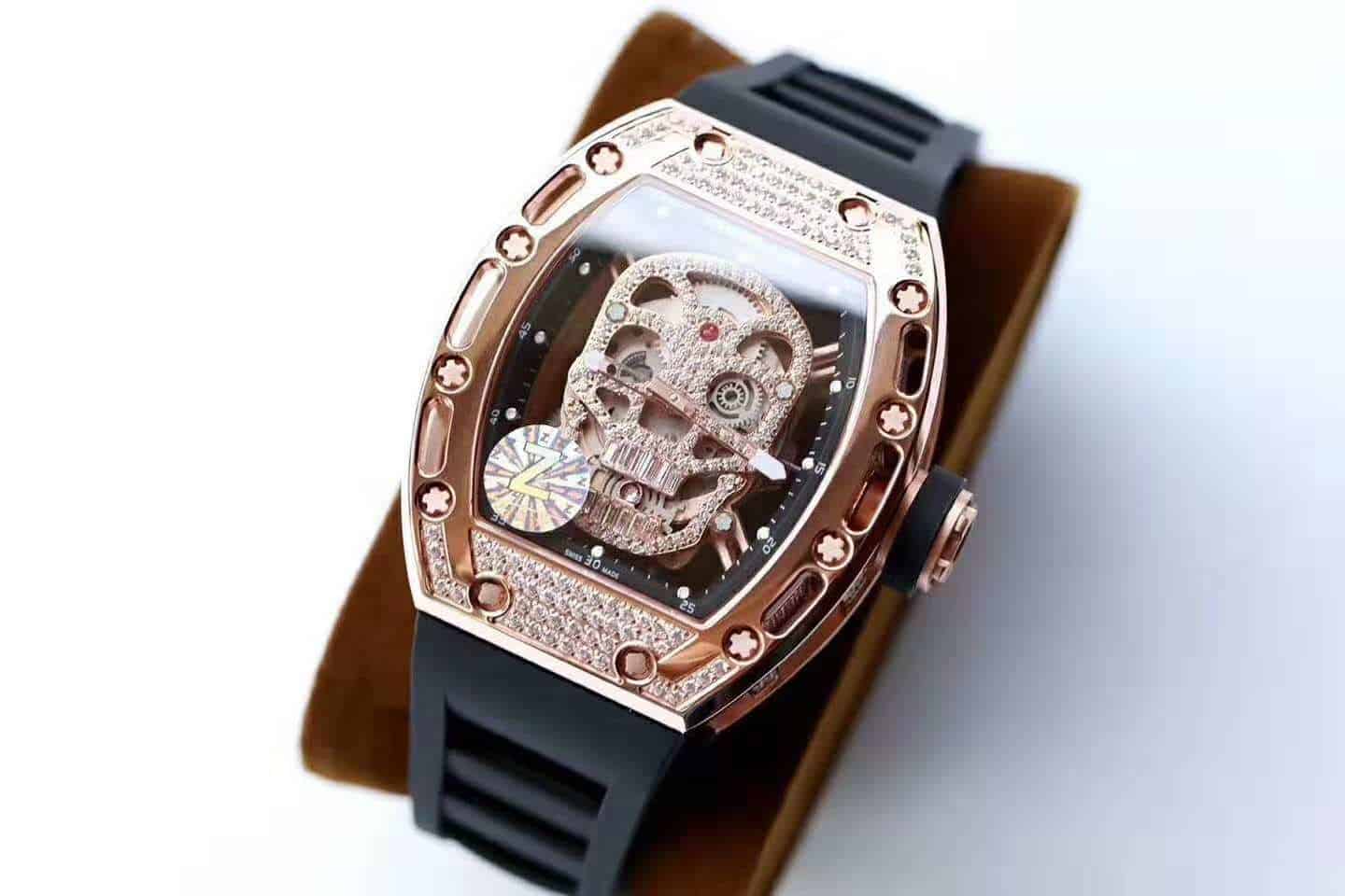 68745649c5e342d AMO Watch