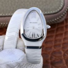 ¥2400  BV宝格丽SERPENTI系列白色陶瓷与黑陶瓷腕表以精美蛇形向众人展现时尚奢华之美