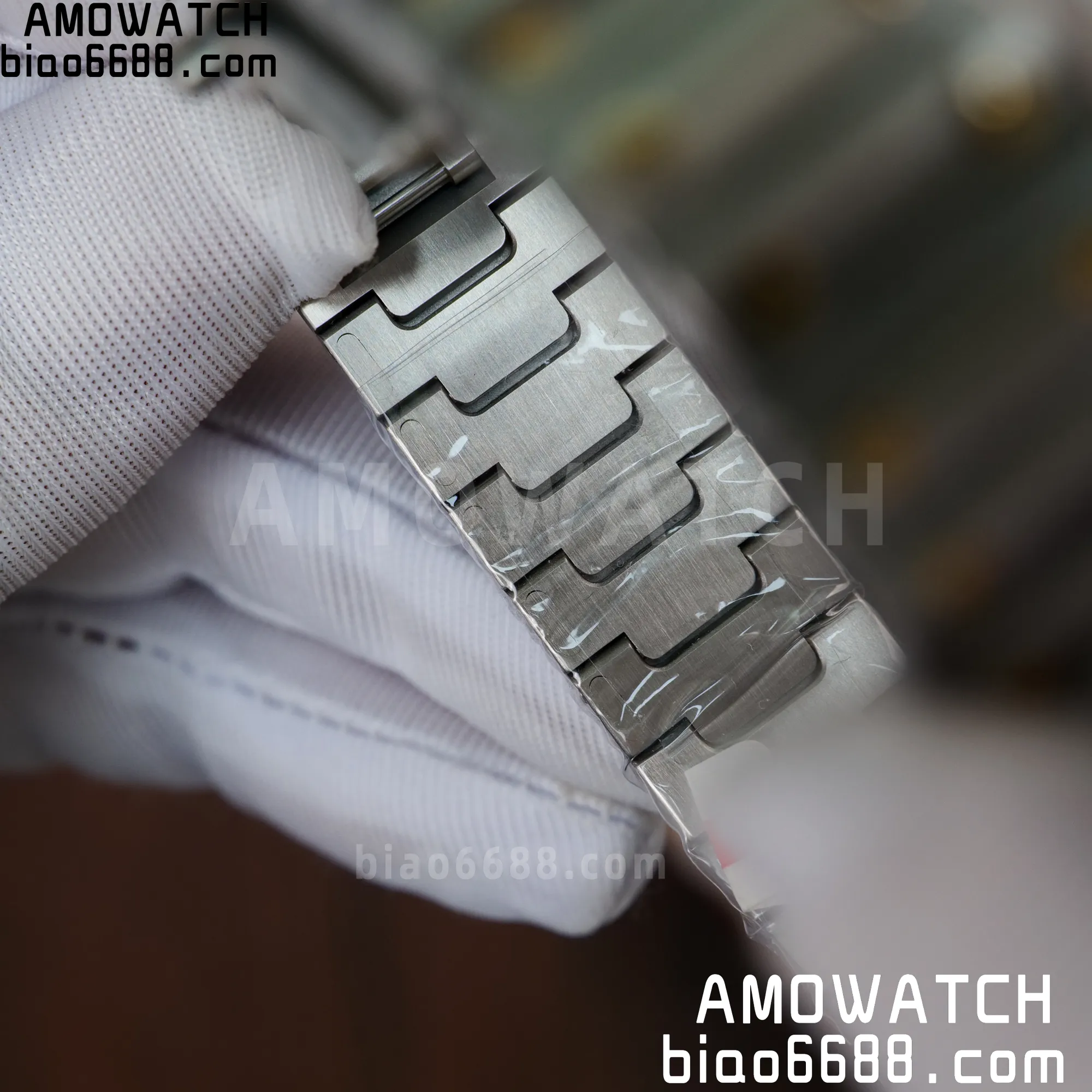 5c1ca98a002800a AMO Watch