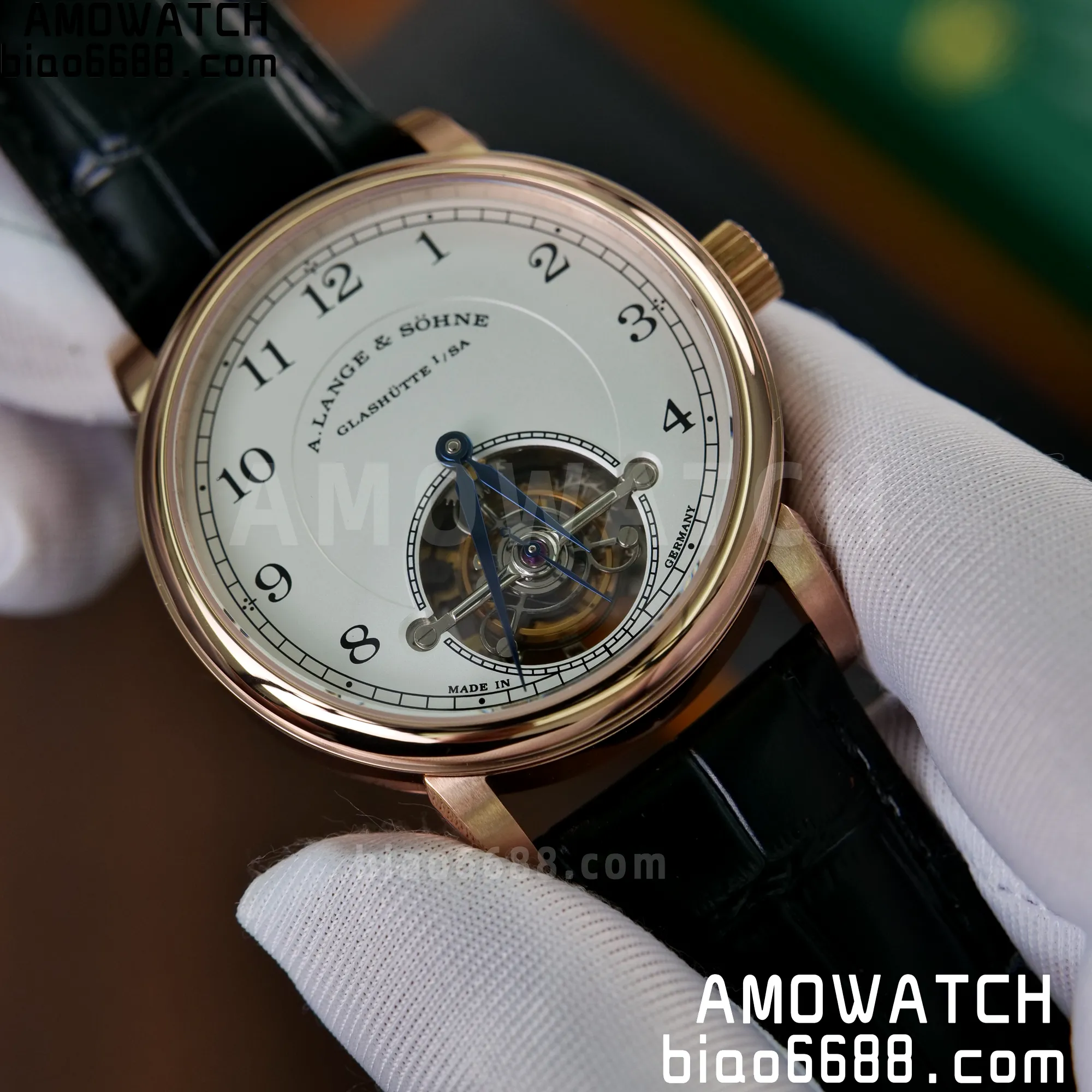 022e22d32687351 AMO Watch