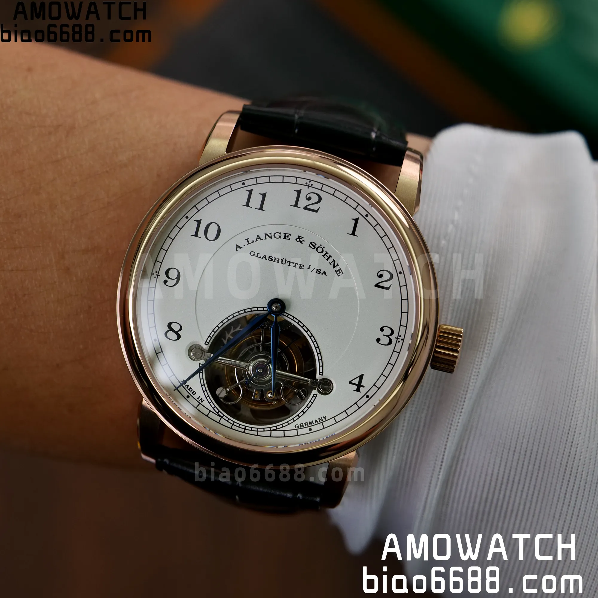 b531b63244572e5 AMO Watch