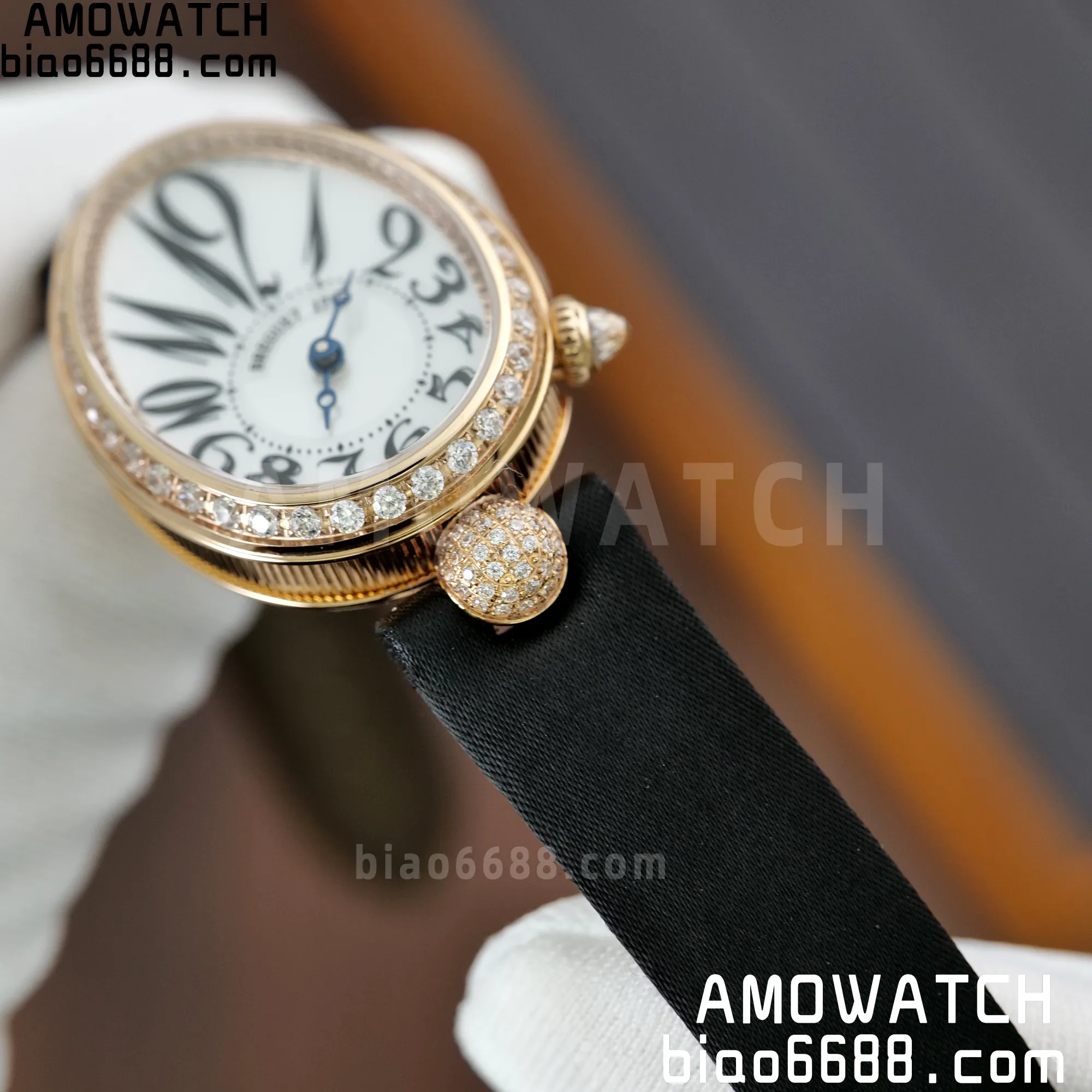 e4e1b51f2e309ef AMO Watch