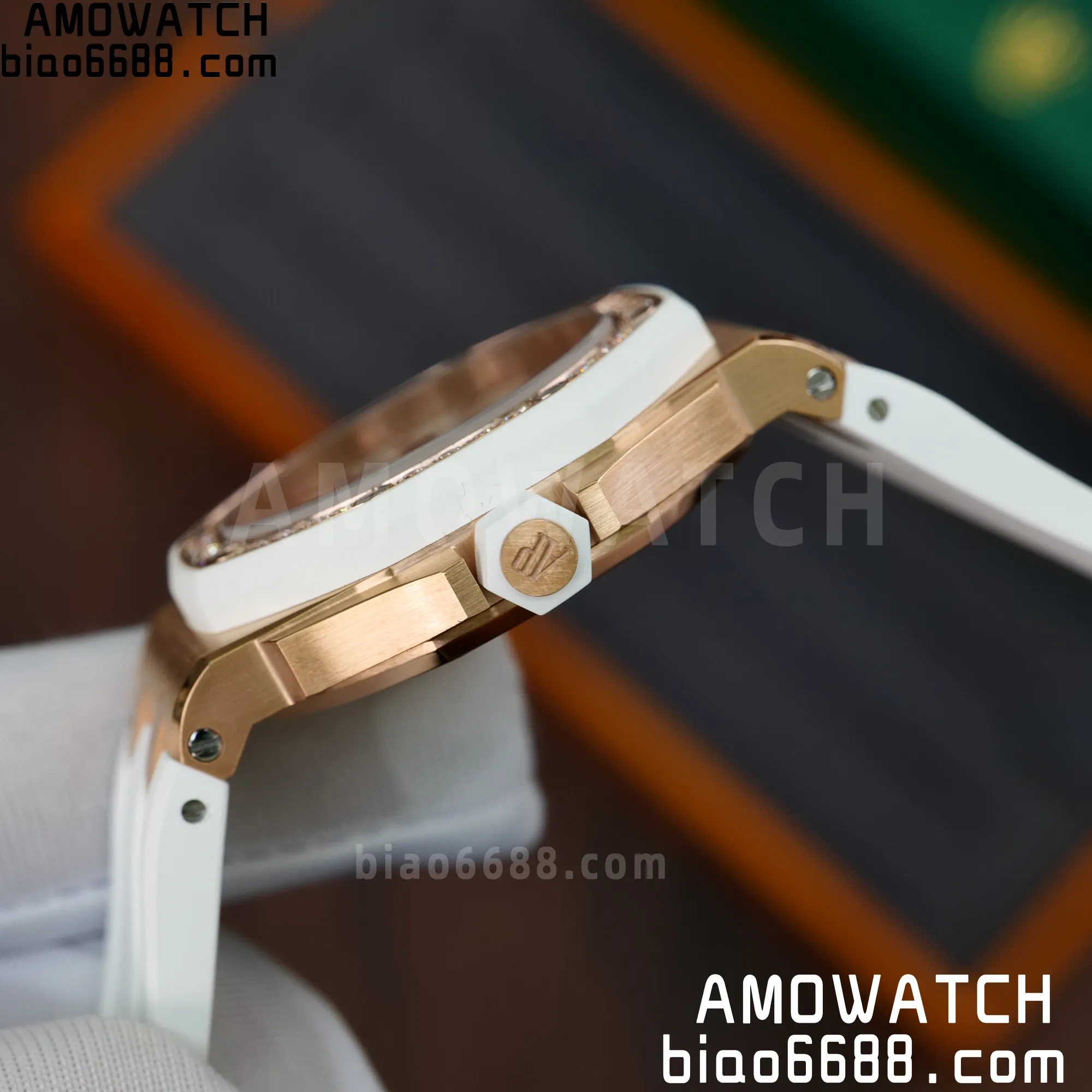 4ed76207492aab9 AMO Watch