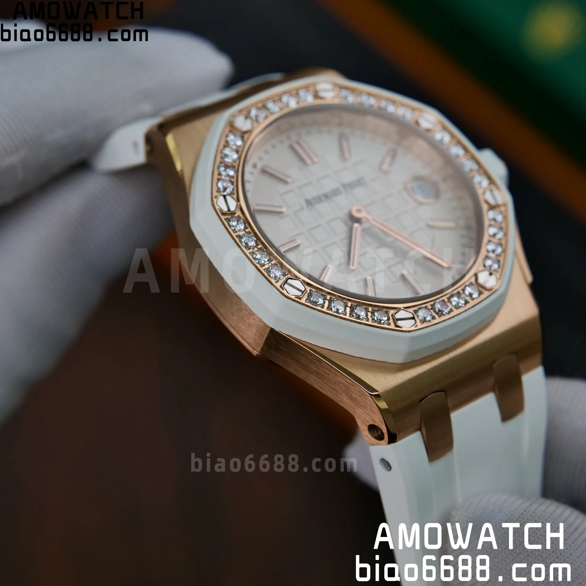 5432e51402ef762 AMO Watch