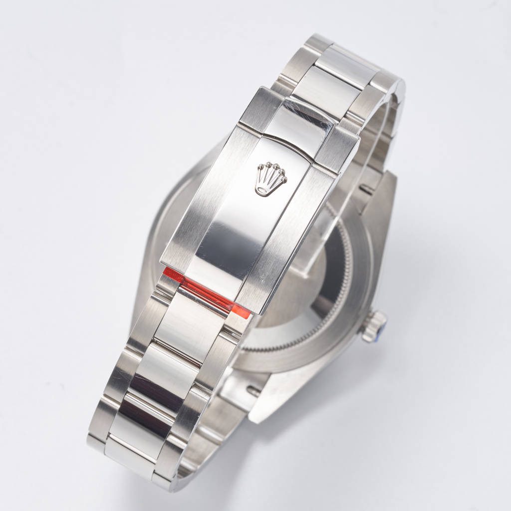 488a9683c21ed03 AMO Watch