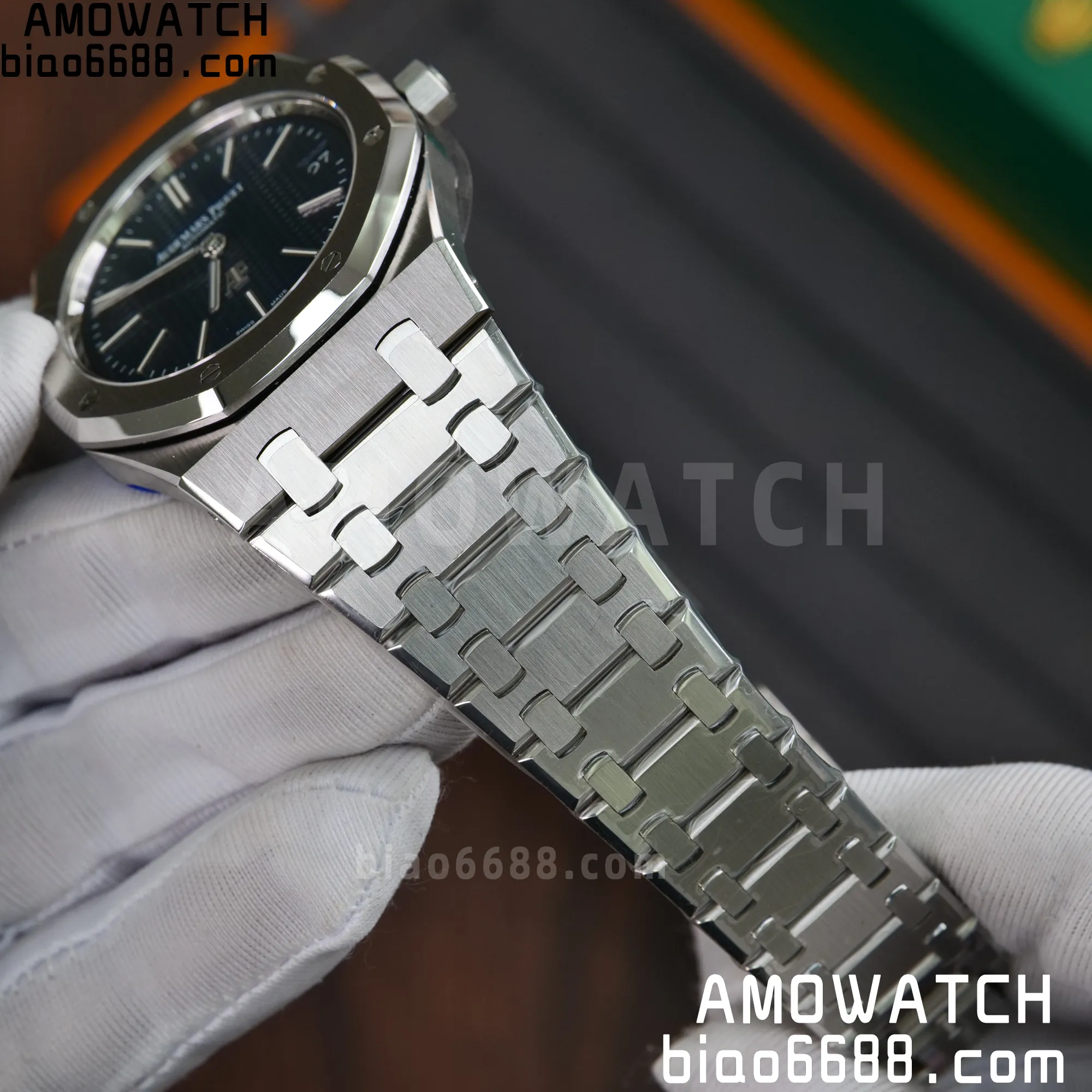b9967d1e22107af AMO Watch