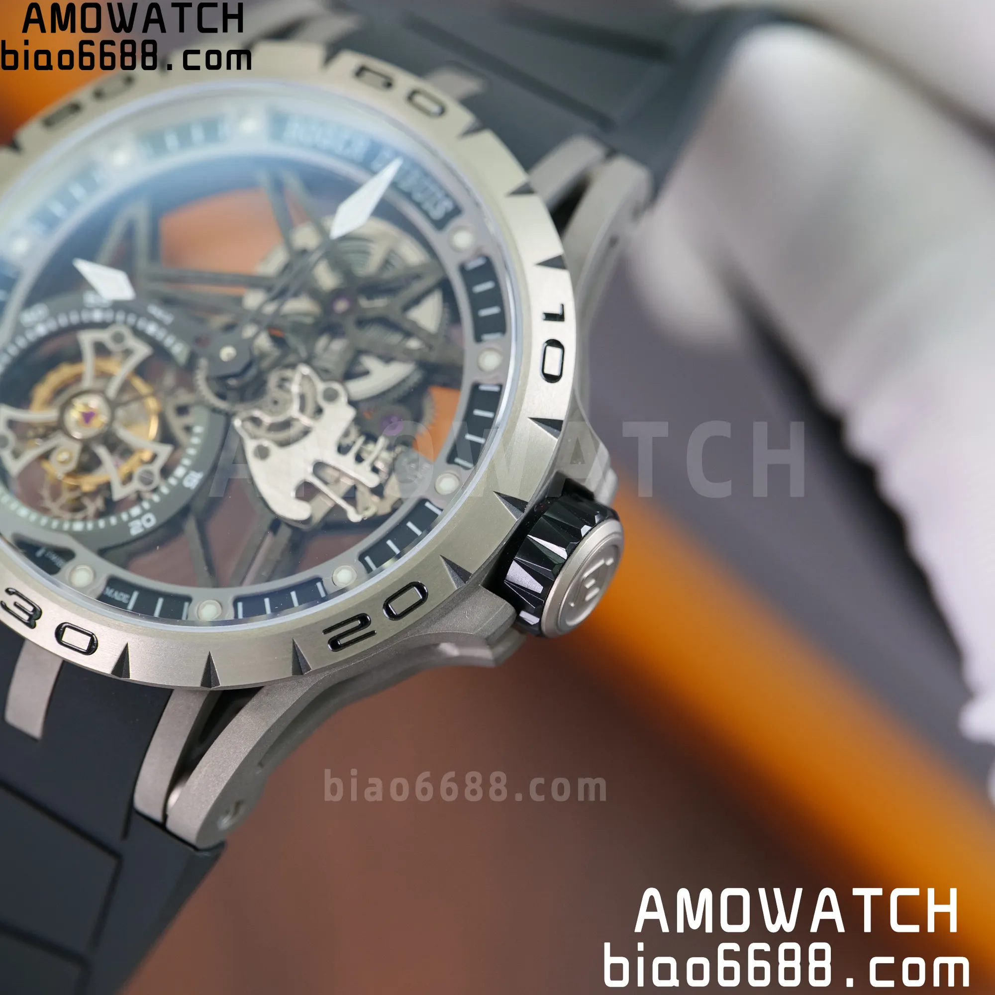 d10e655d8a03d93 AMO Watch