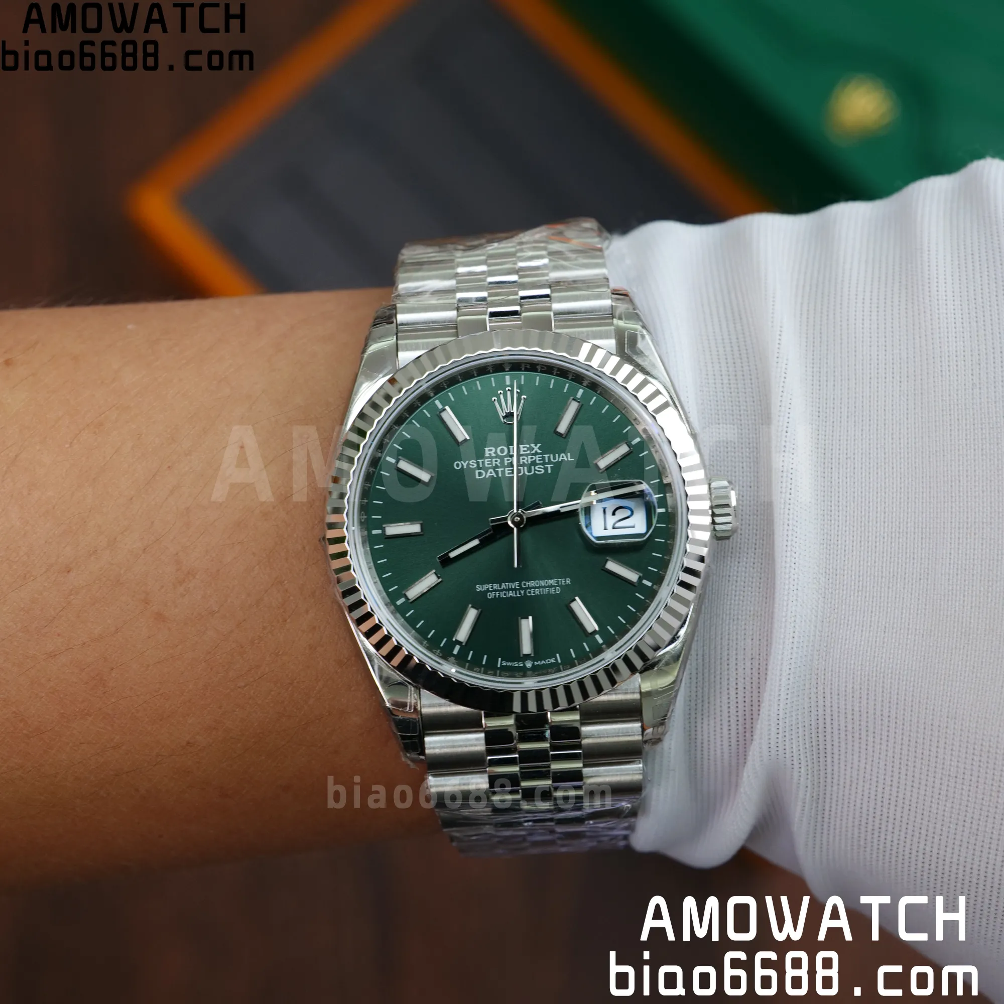 35c7456fd5fdbb4 AMO Watch
