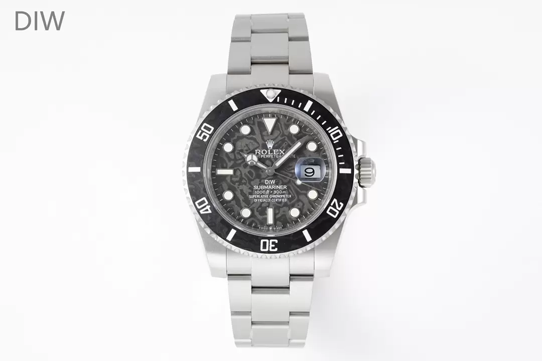 7c36fb4e8857b53 AMO Watch