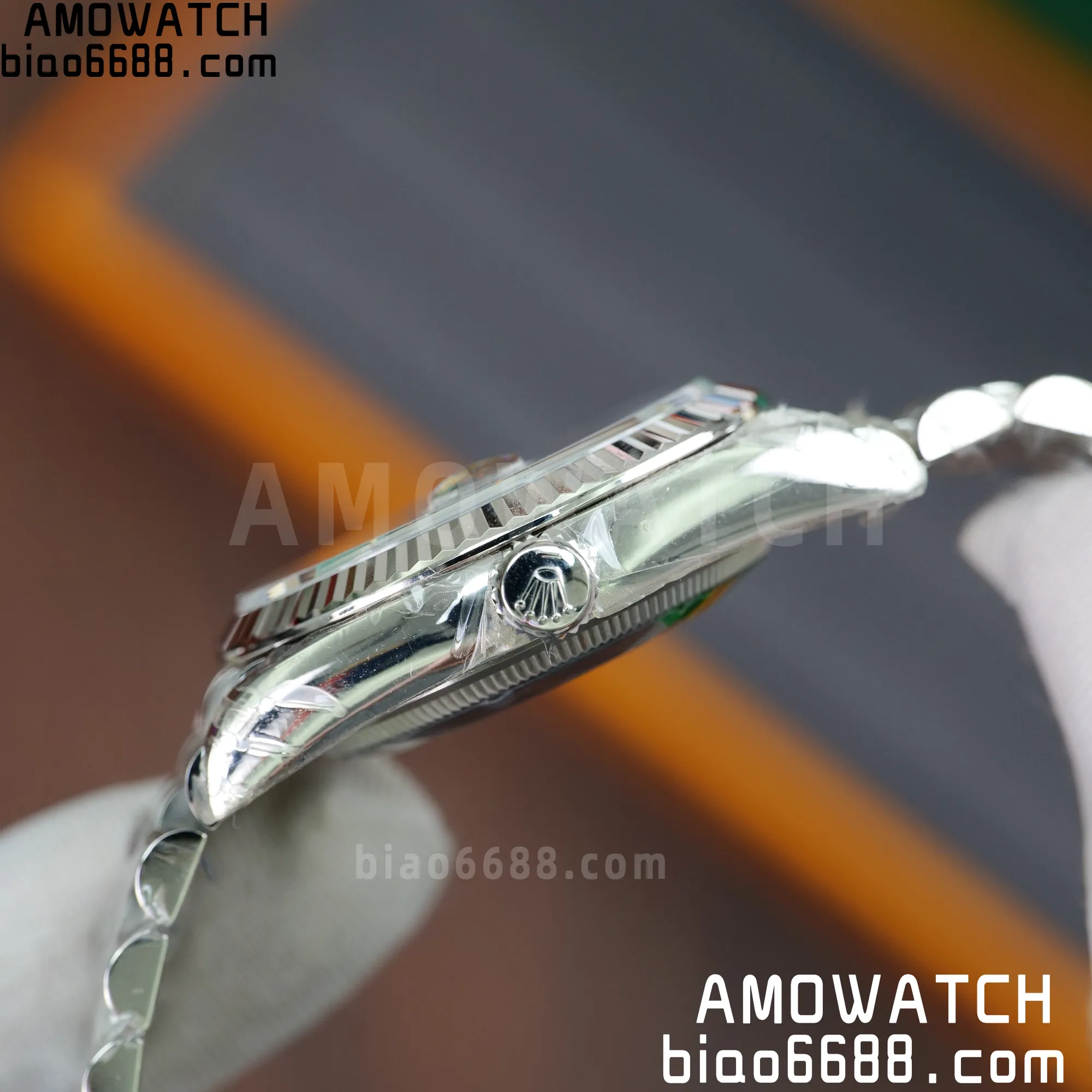 f056851253fe67d AMO Watch