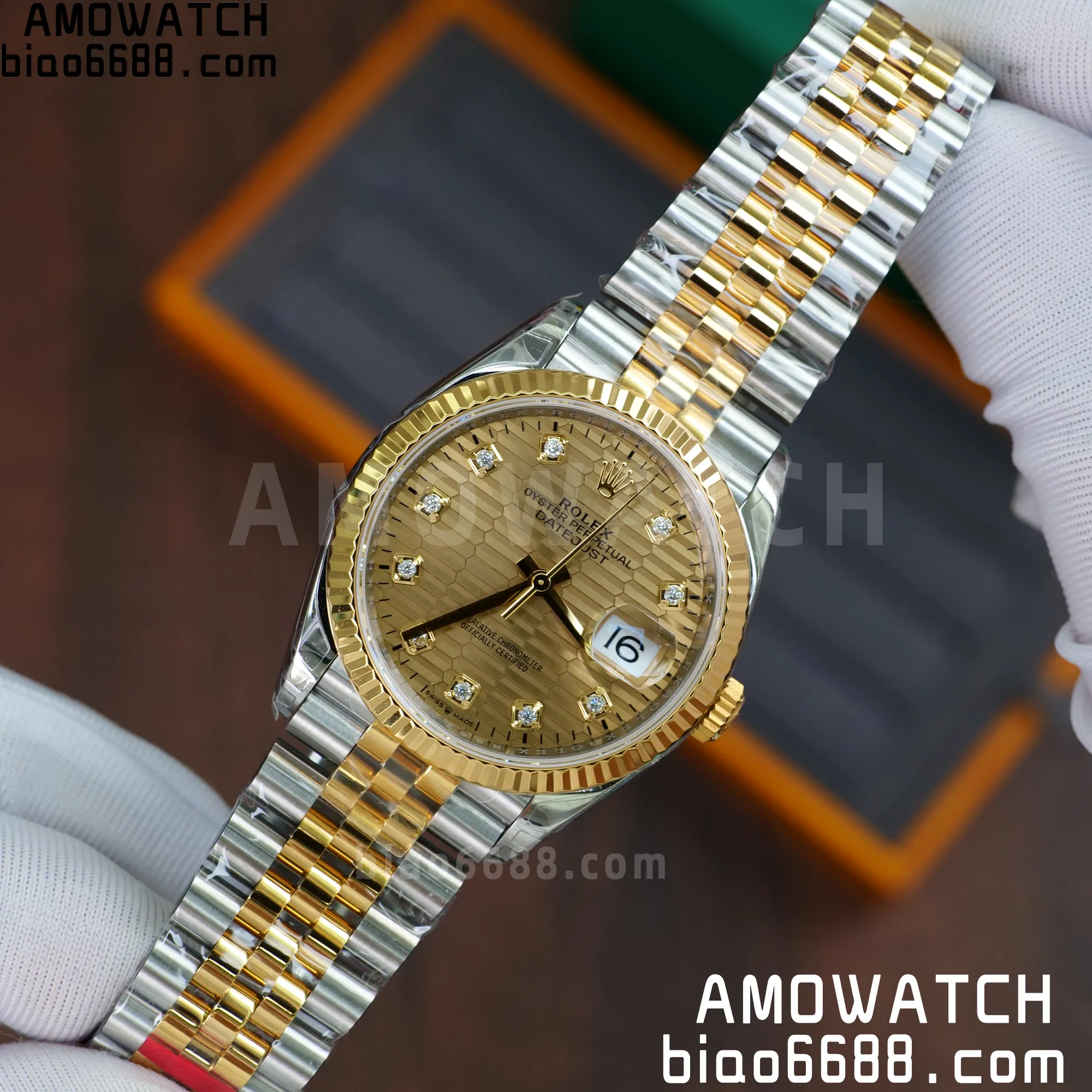 839719f503c6a14 AMO Watch