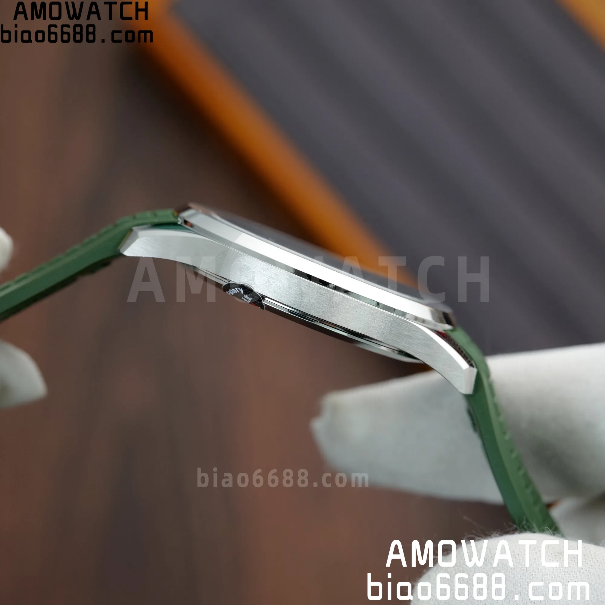 fe05527e490ae24 AMO Watch