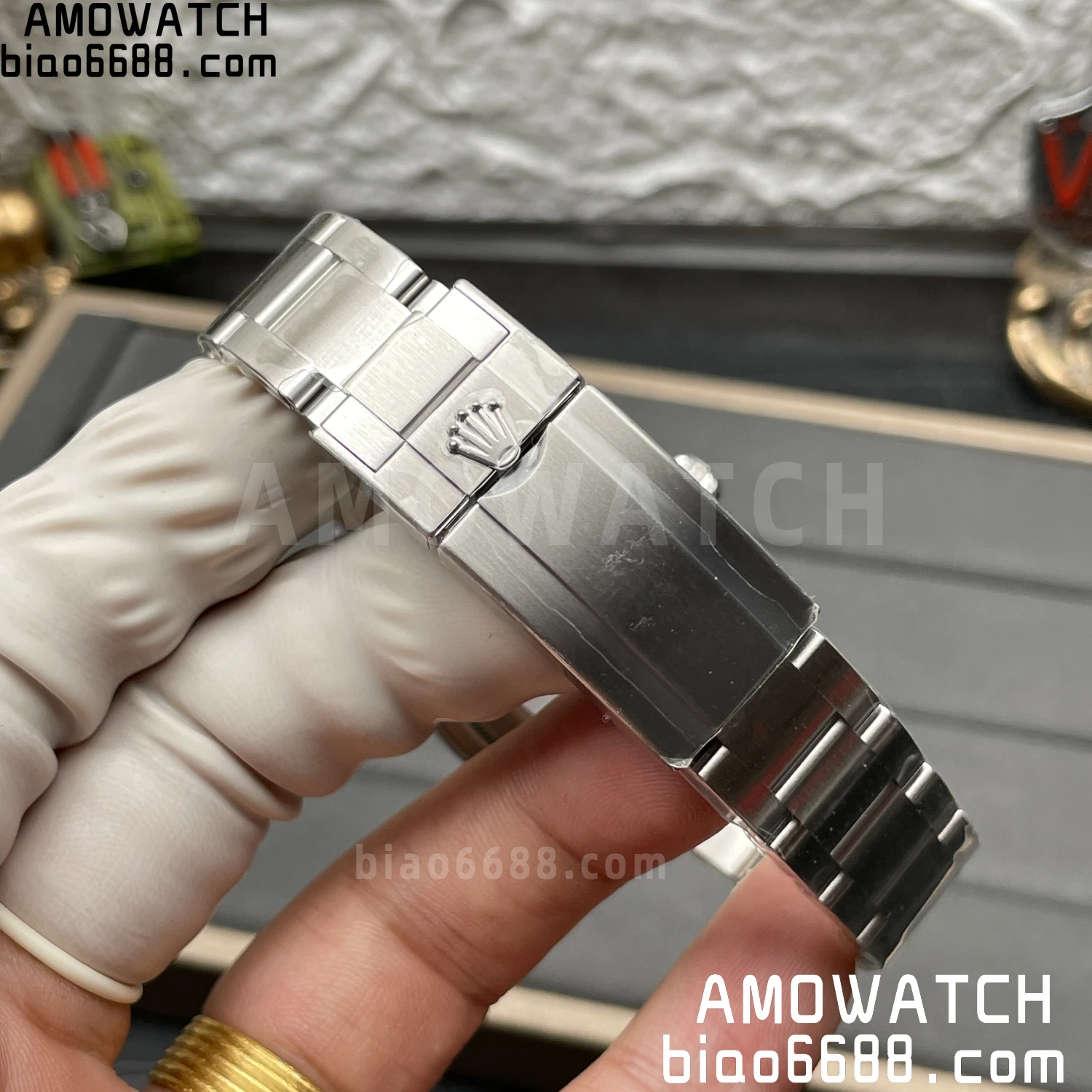 44fc7020e775f32 AMO Watch