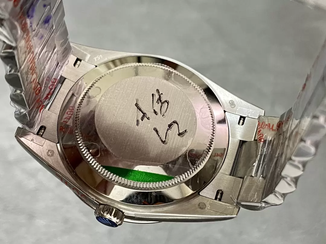 636c4ca25af3dcb 阿默表行AmoWatch