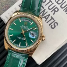 【36mm男女可戴】Rolex劳力士星期日历型系列118138-L(FC)绿盘腕表