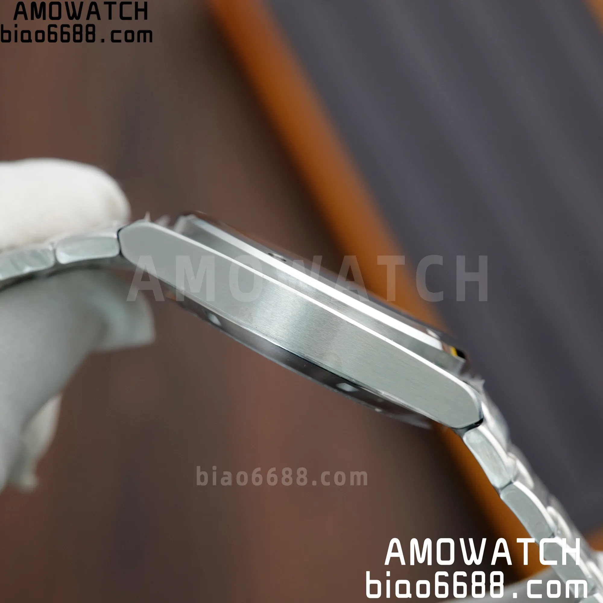 65a2cc06f858b93 AMO Watch
