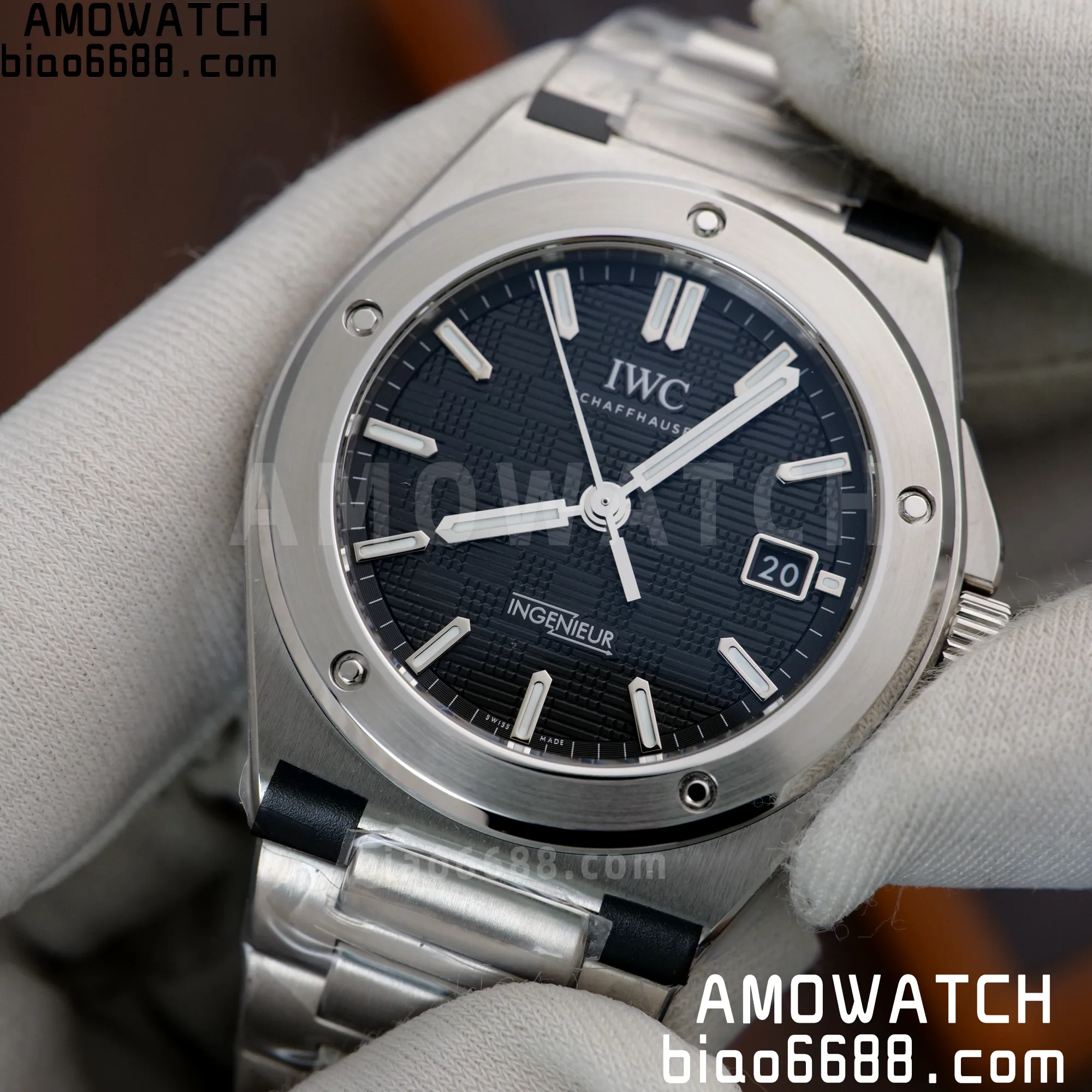 883a855d1c9dd9a AMO Watch