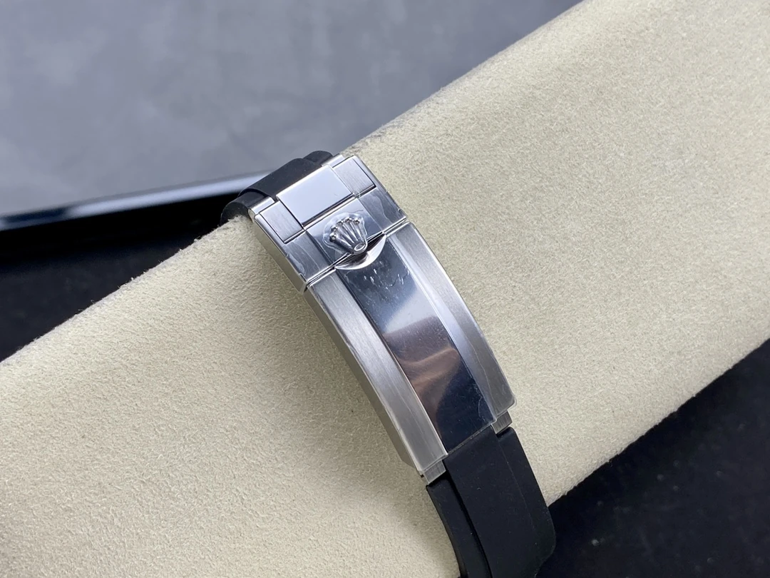 39f61825a53a735 阿默表行AmoWatch