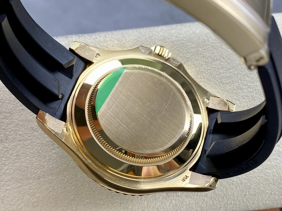 93a12aa9be27b72 AMO Watch