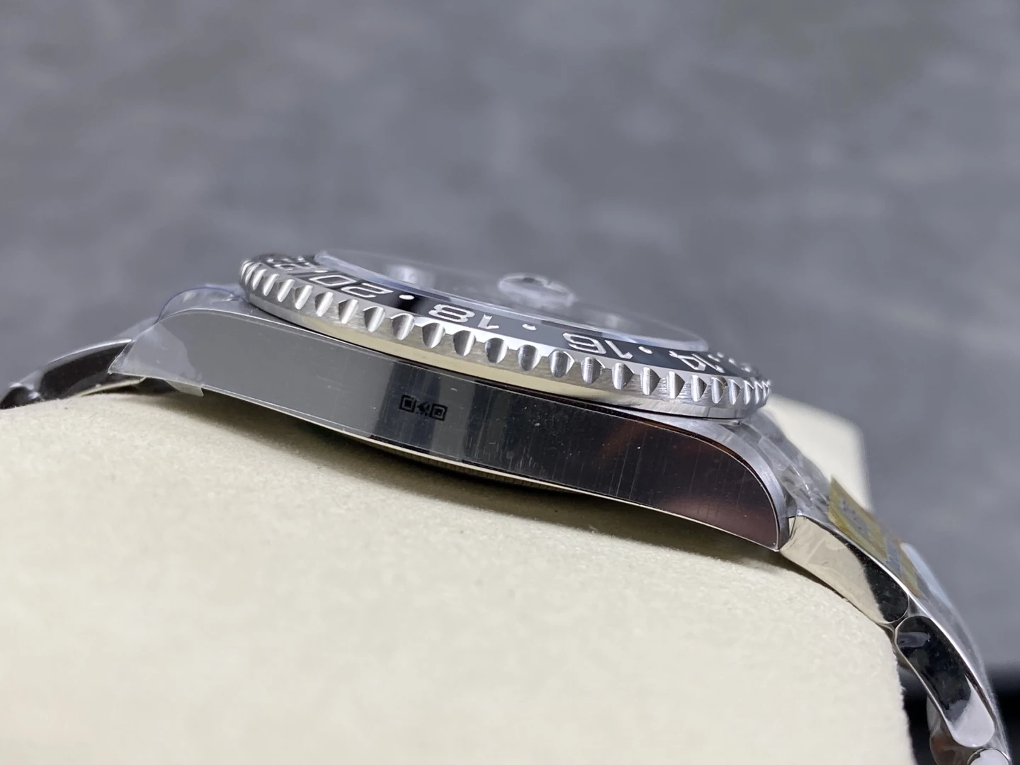 9bbc23f8b5021ea 阿默表行AmoWatch