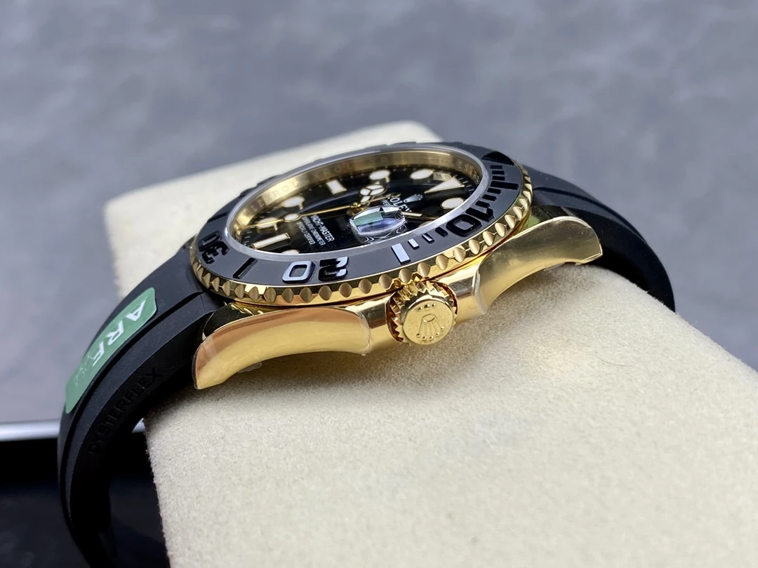 c5d6f1fa3ddd163 AMO Watch