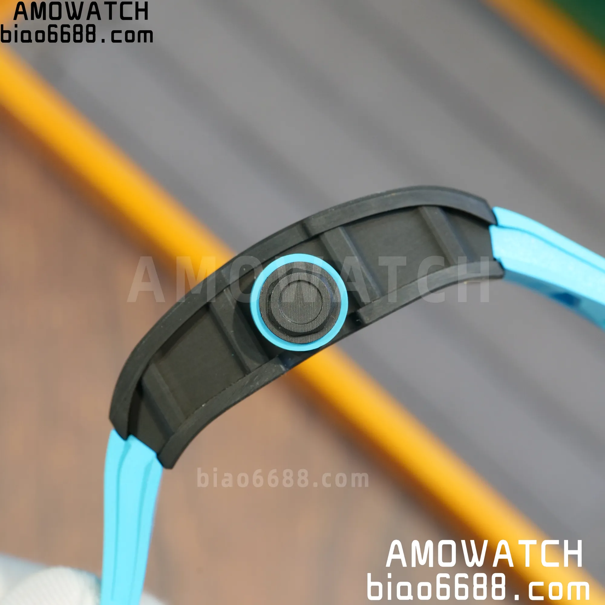 0adf89c714f7c76 AMO Watch