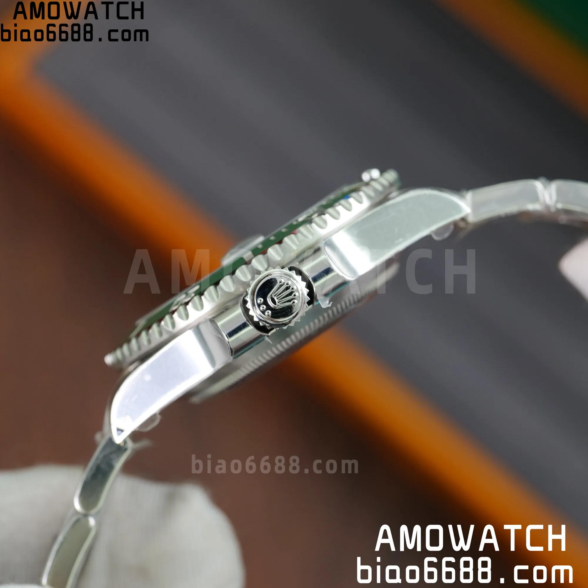 13df8254fb92429 AMO Watch