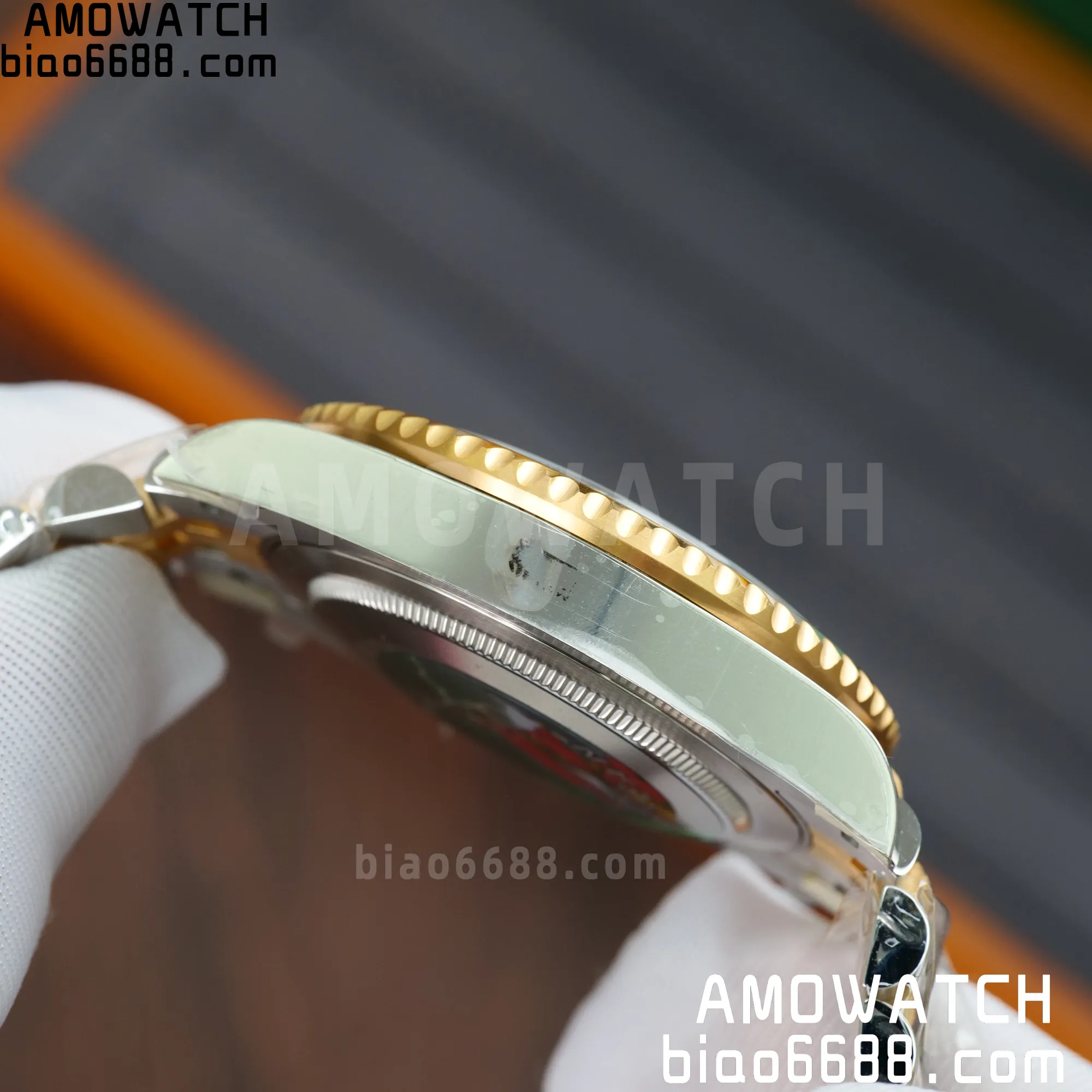 3166f3d0264d2d0 AMO Watch