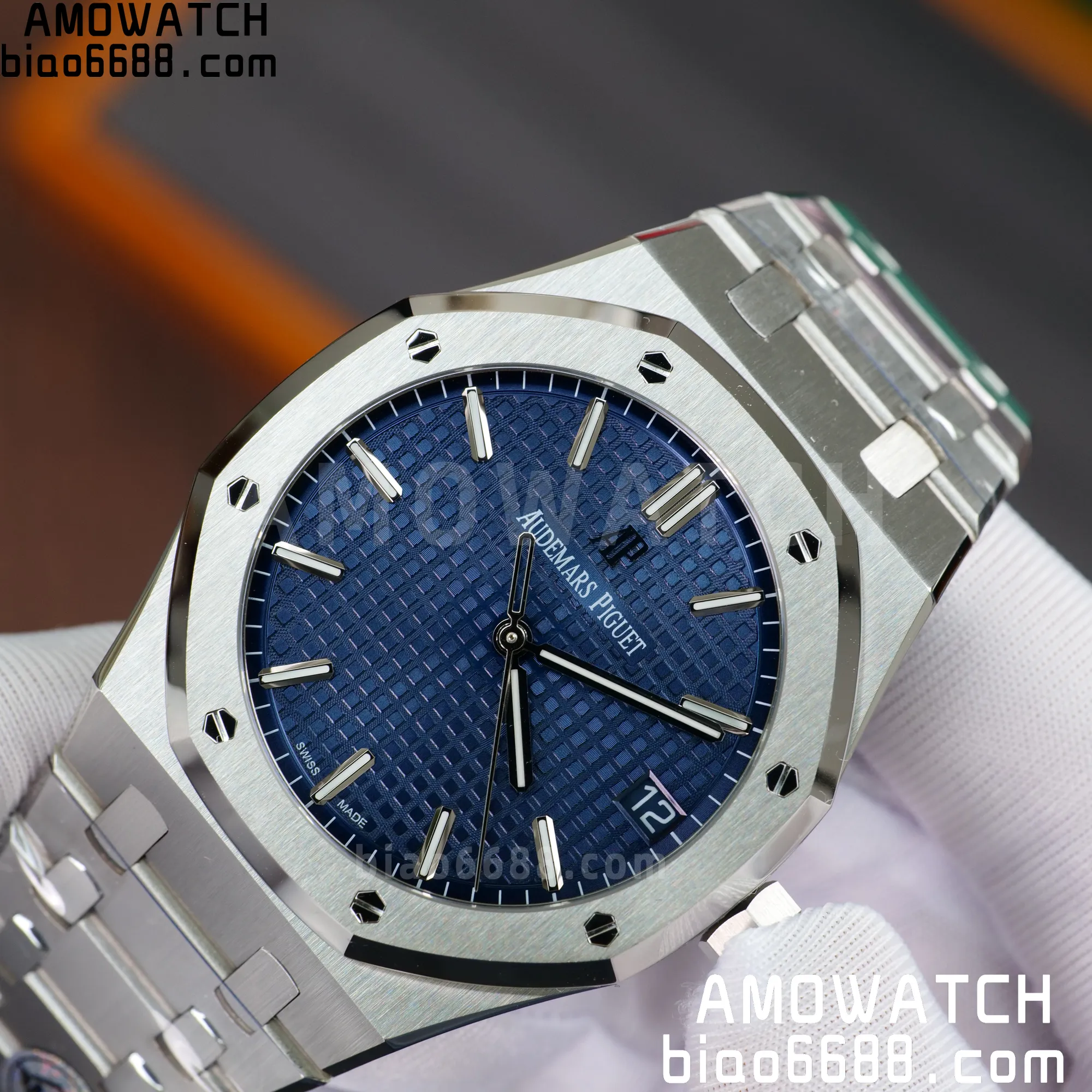 5cf106e367b98f0 AMO Watch