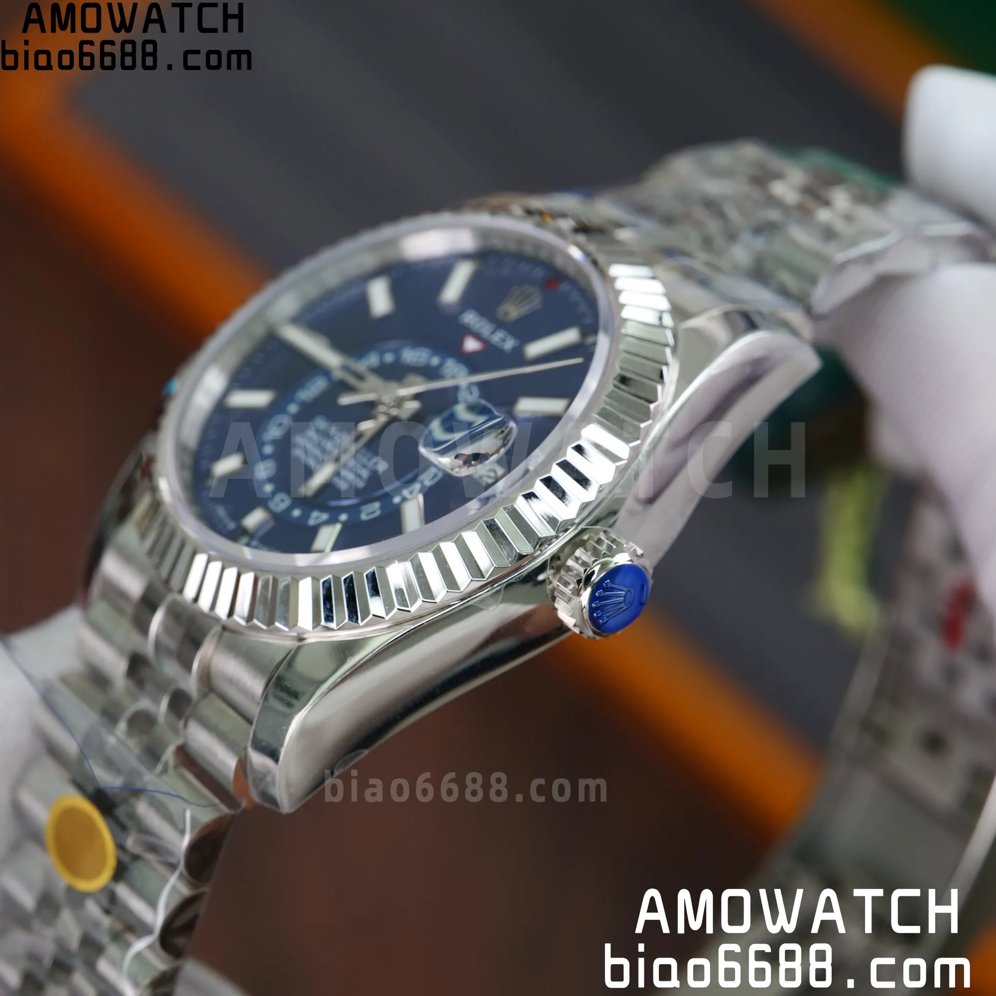 876e3138f6e4994 AMO Watch