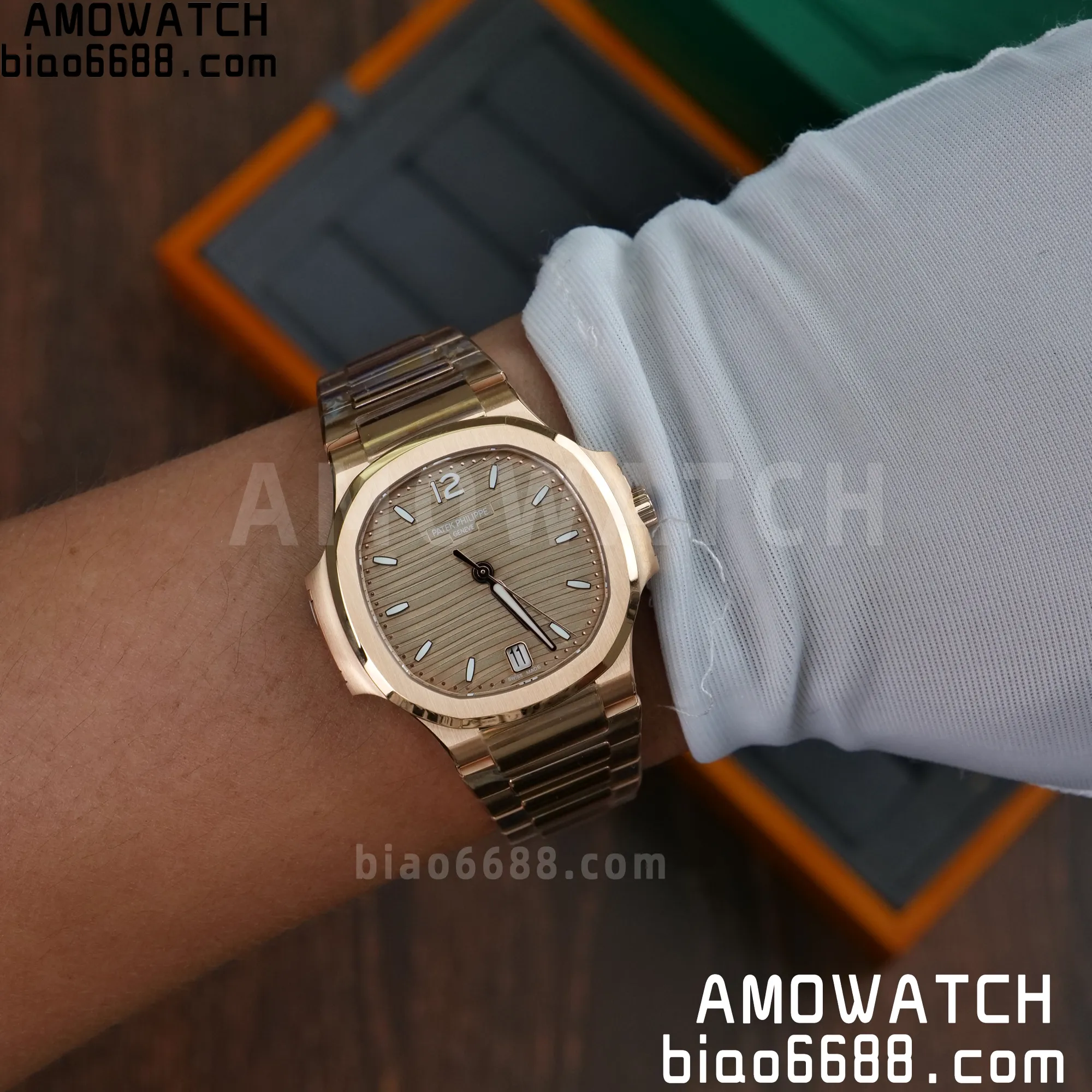 f8922e25e6e826b AMO Watch