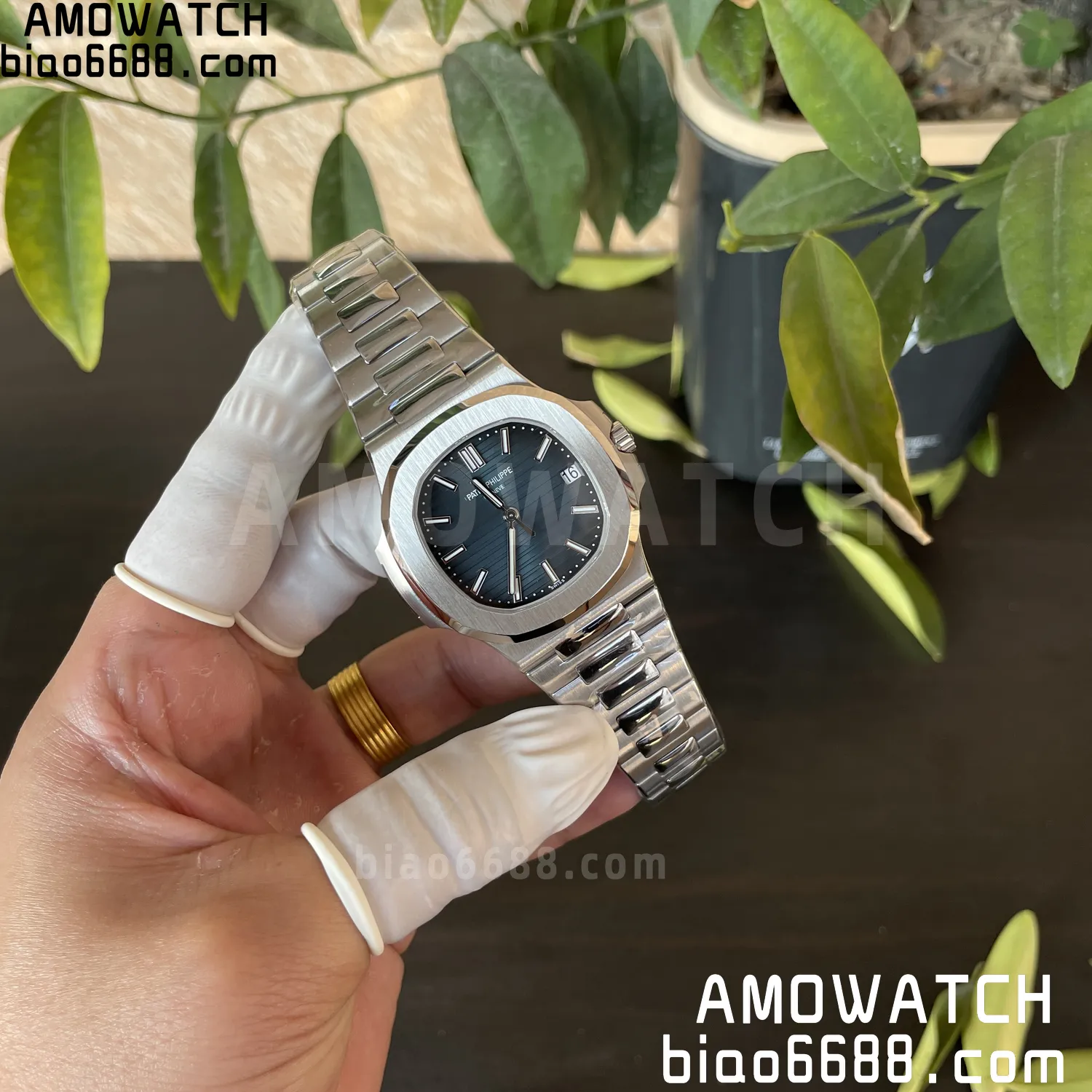 7fe988f2aa6df85 AMO Watch