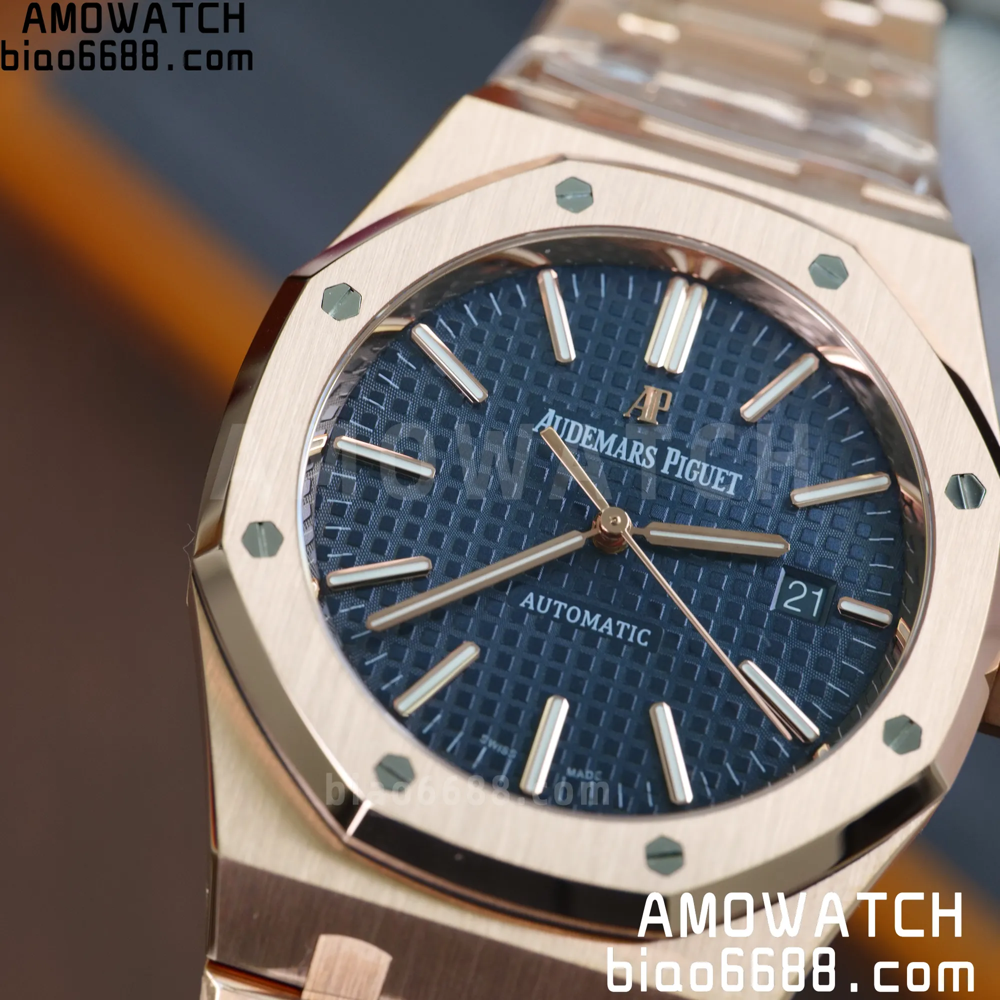 2b082f3d4b45b67 AMO Watch